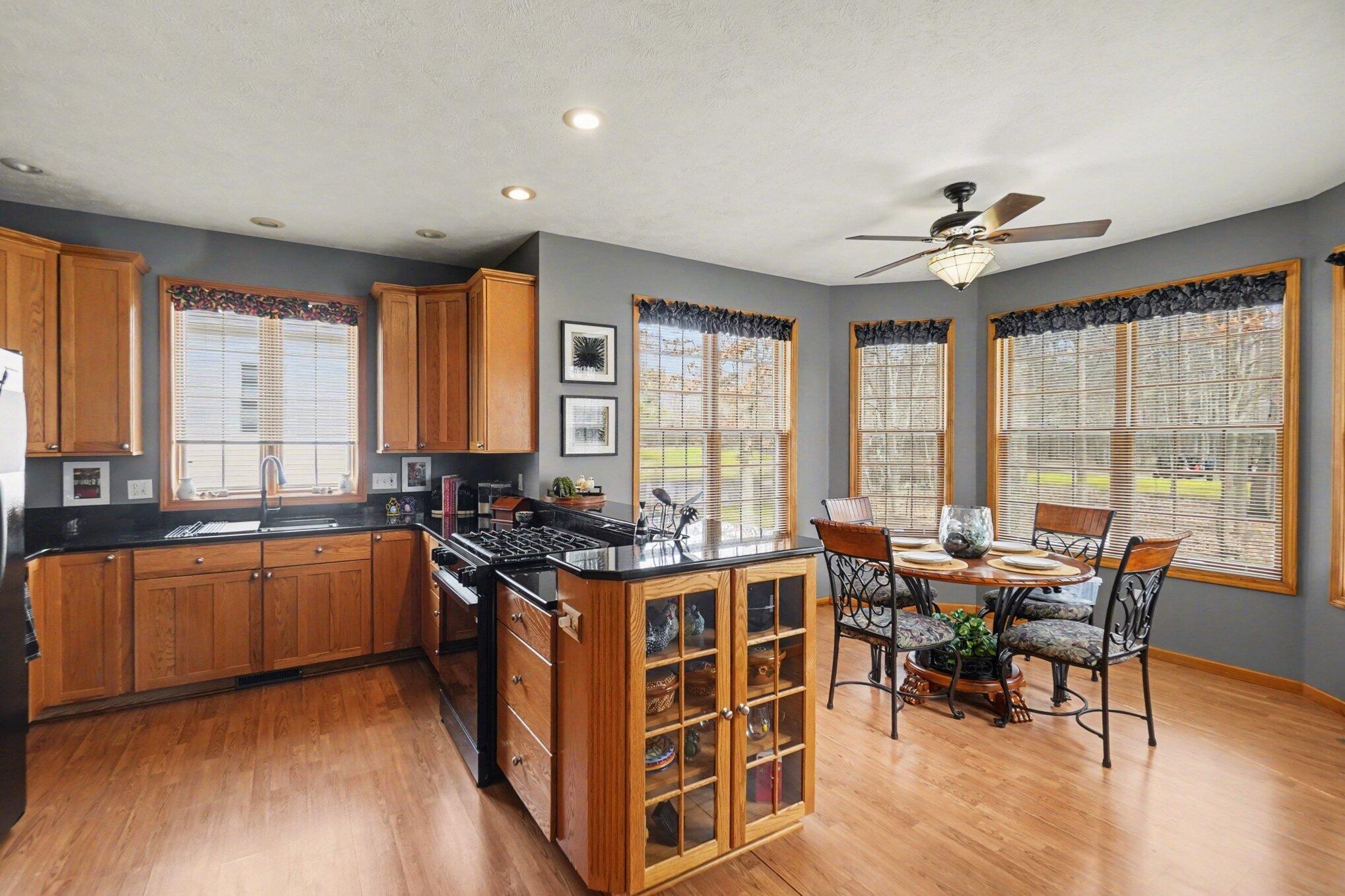 7604 Regency Lane
