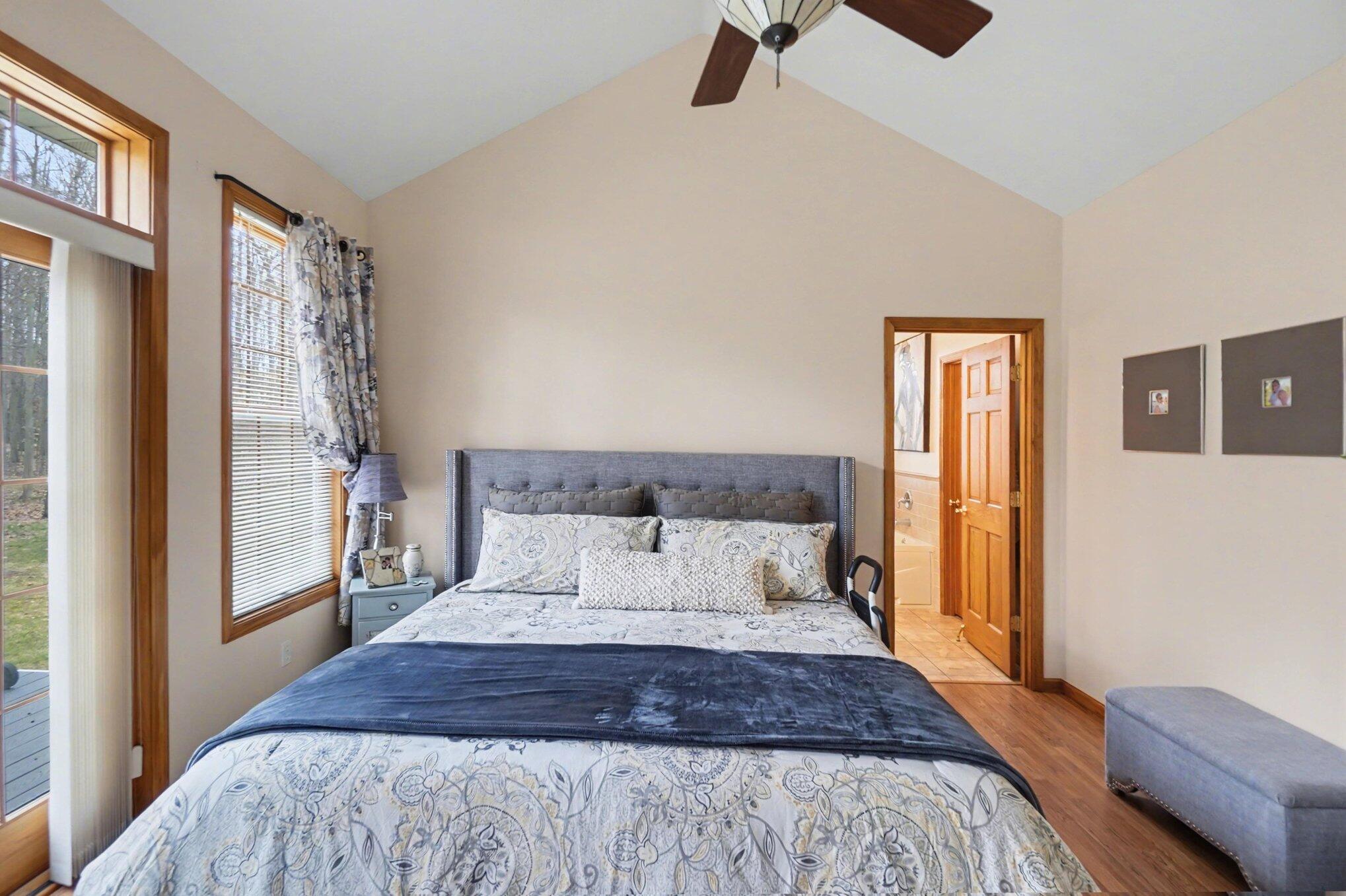 7604 Regency Lane