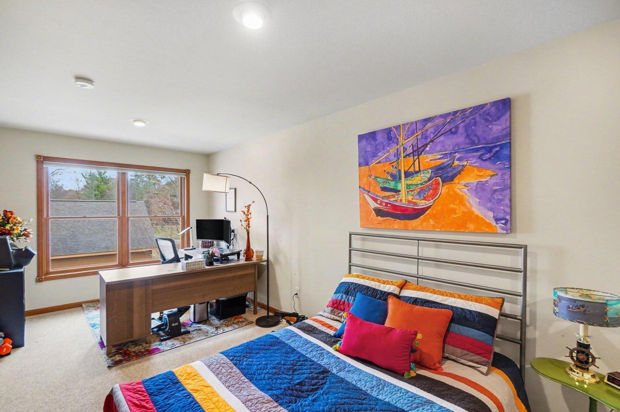 10085 Holly Lane