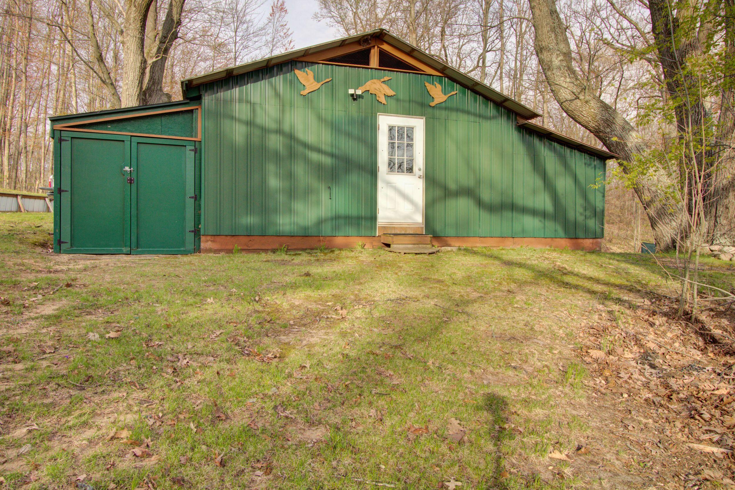 17185 Sandy Lane