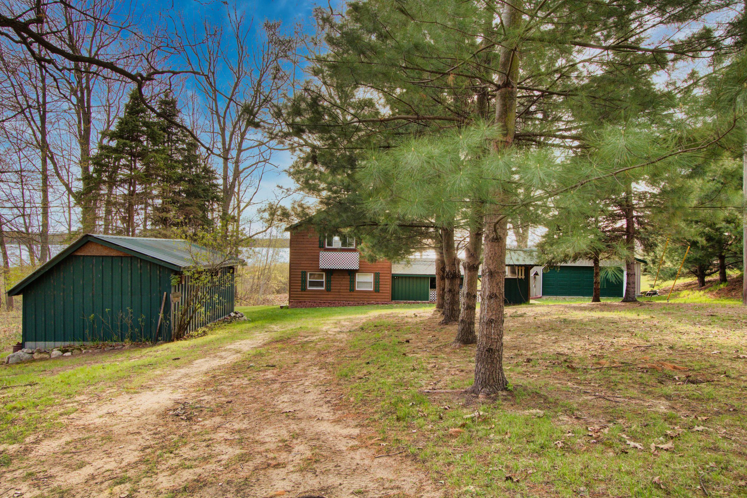 17185 Sandy Lane