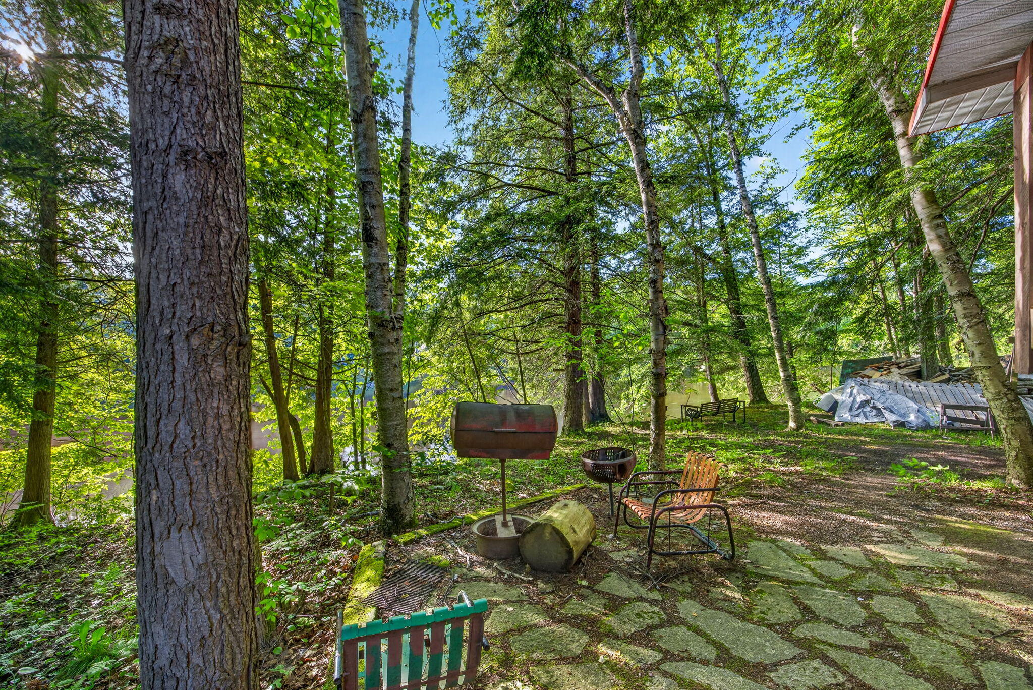 3007 Riverview Drive