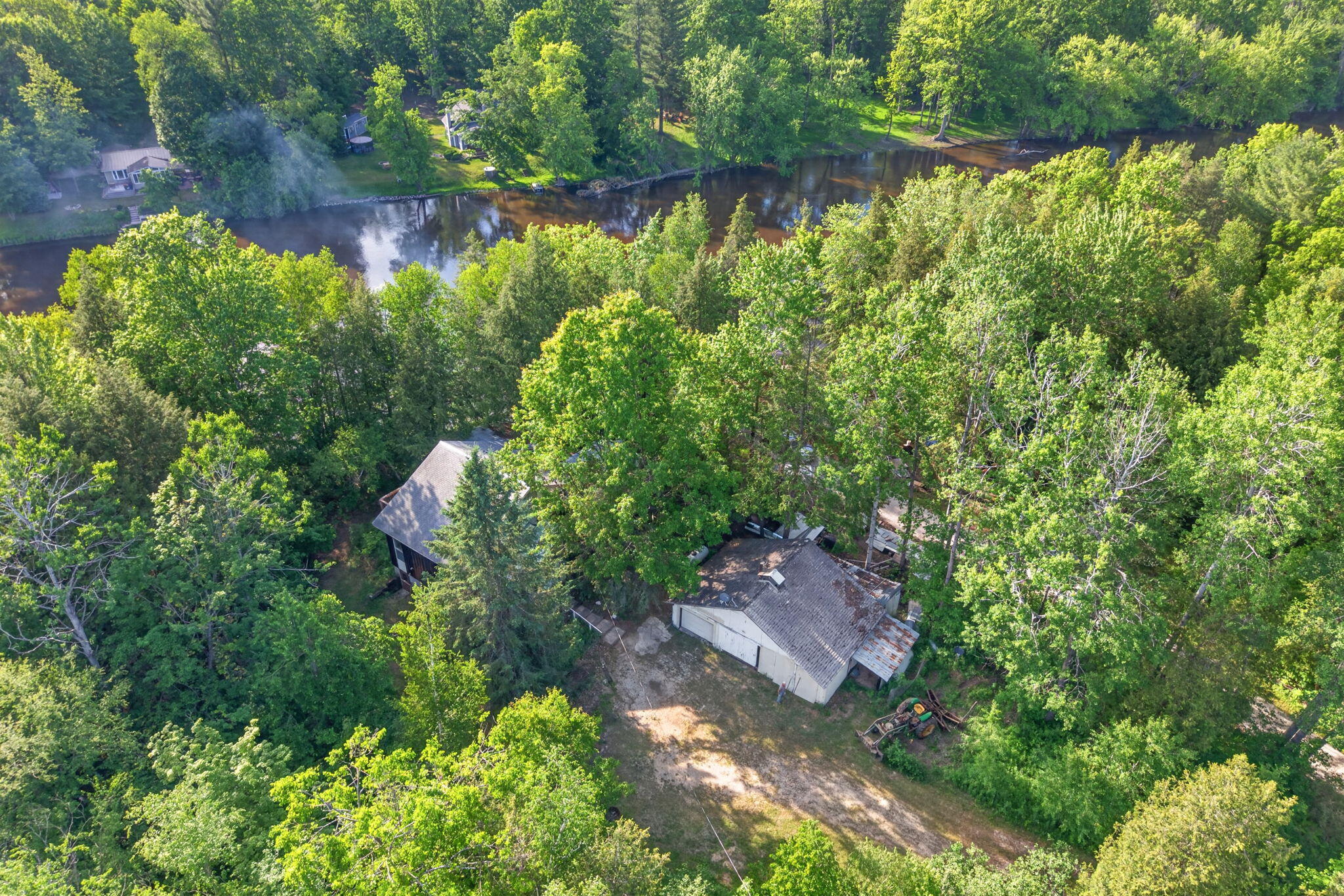 3007 Riverview Drive