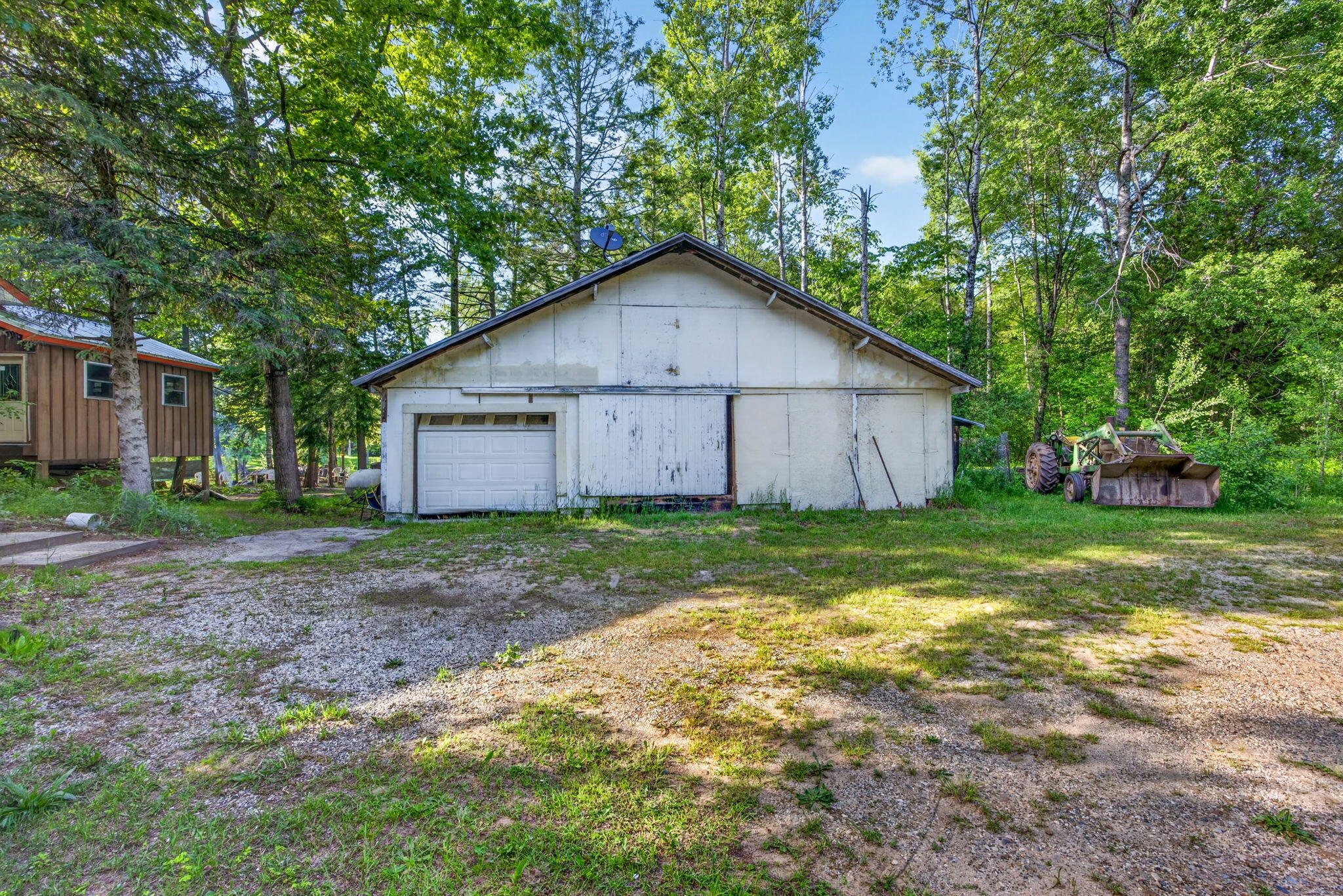 3007 Riverview Drive