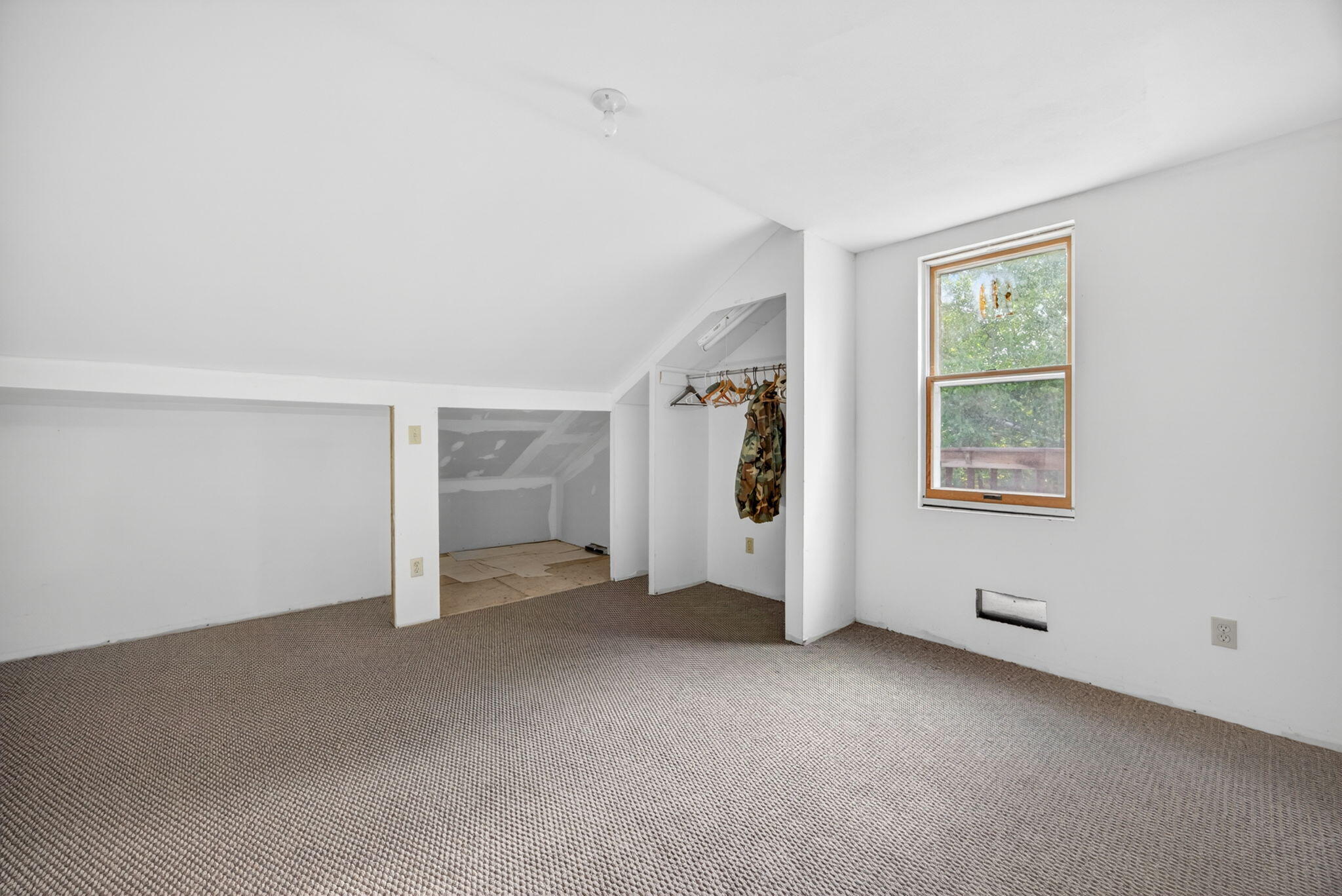 3007 Riverview Drive