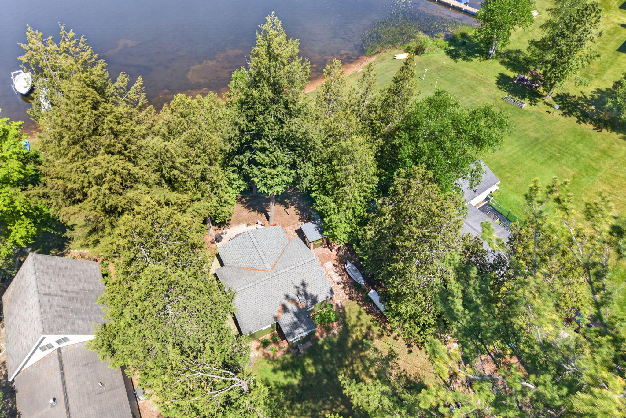 9267 Lake Drive