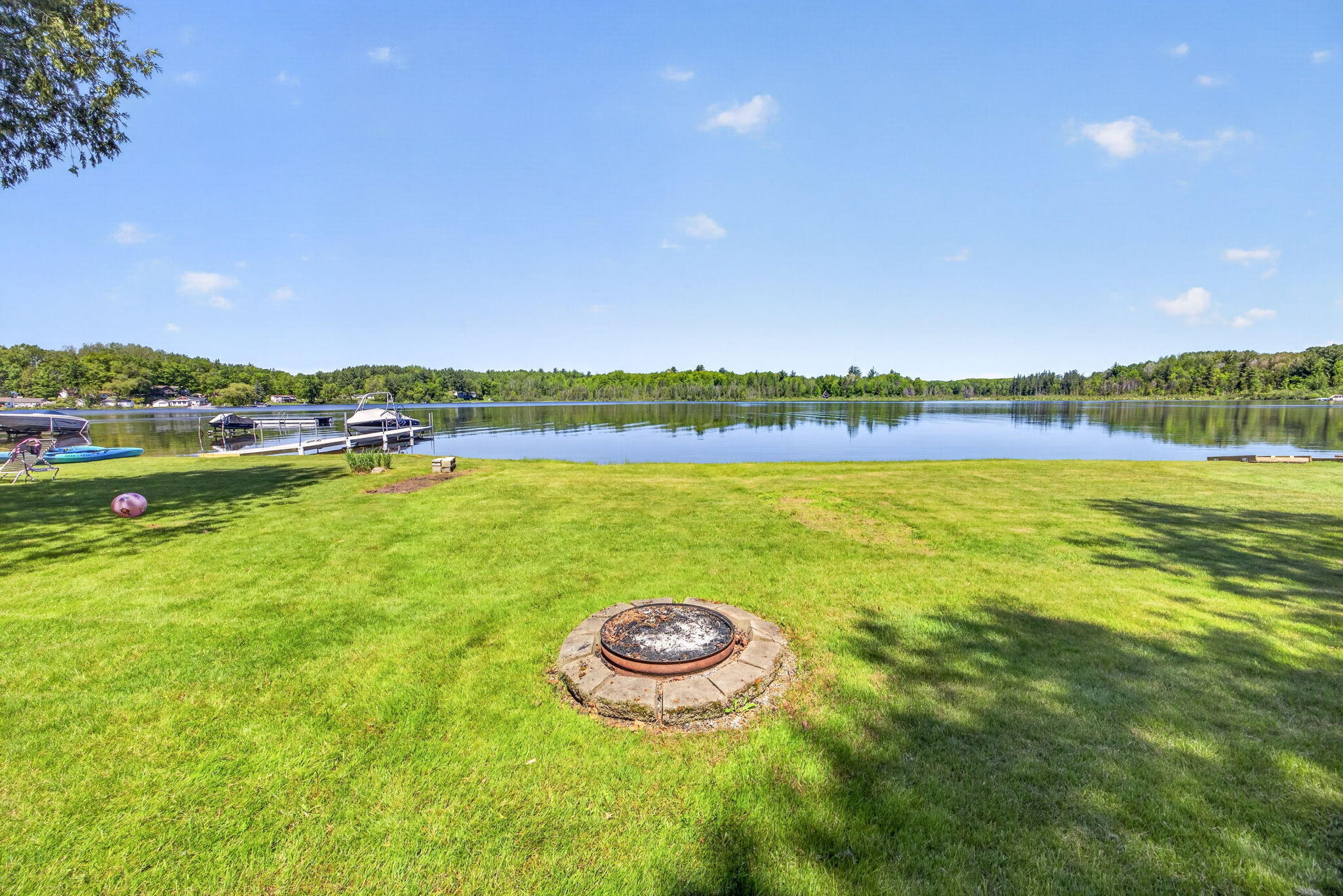 9267 Lake Drive
