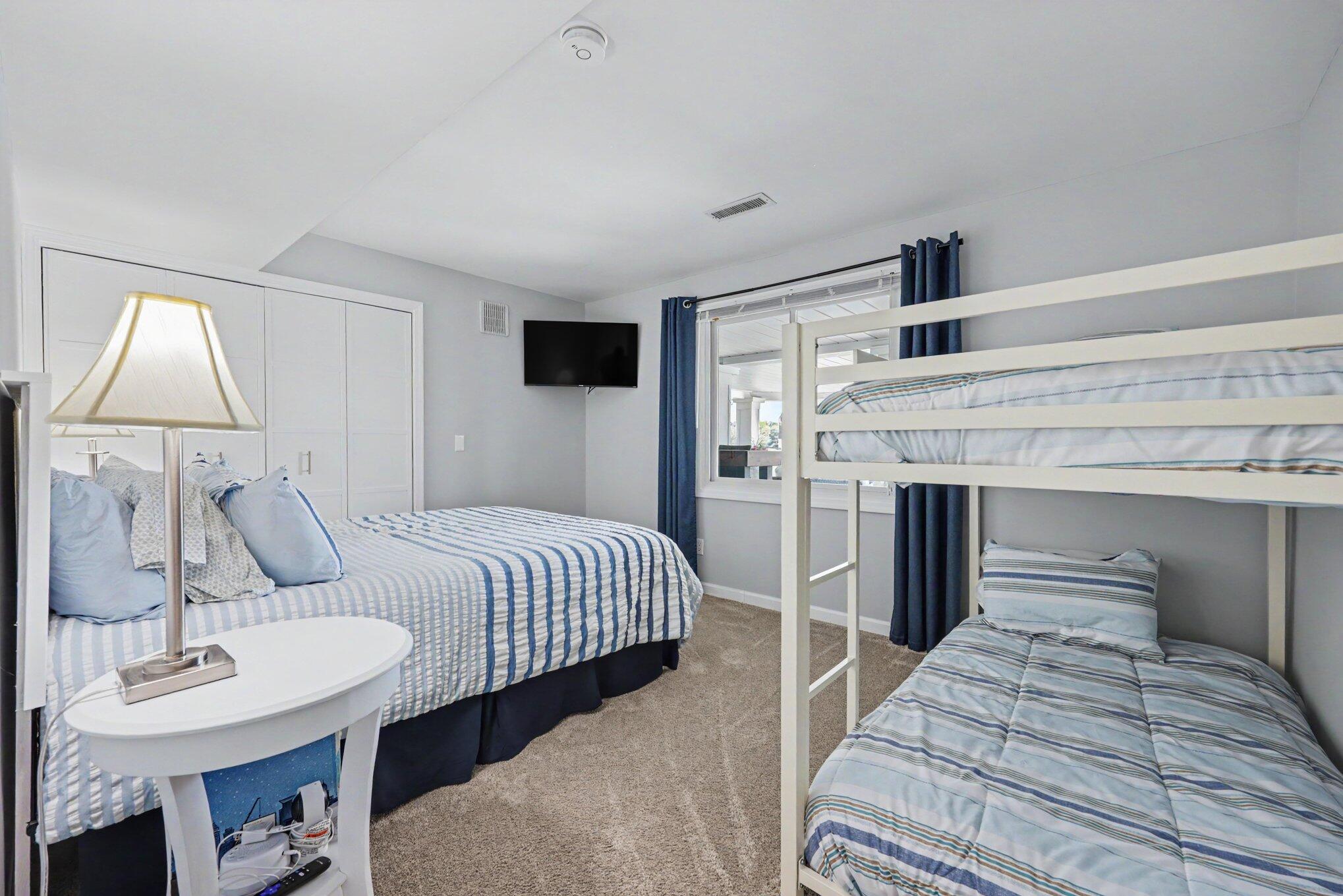 7970 Island Court