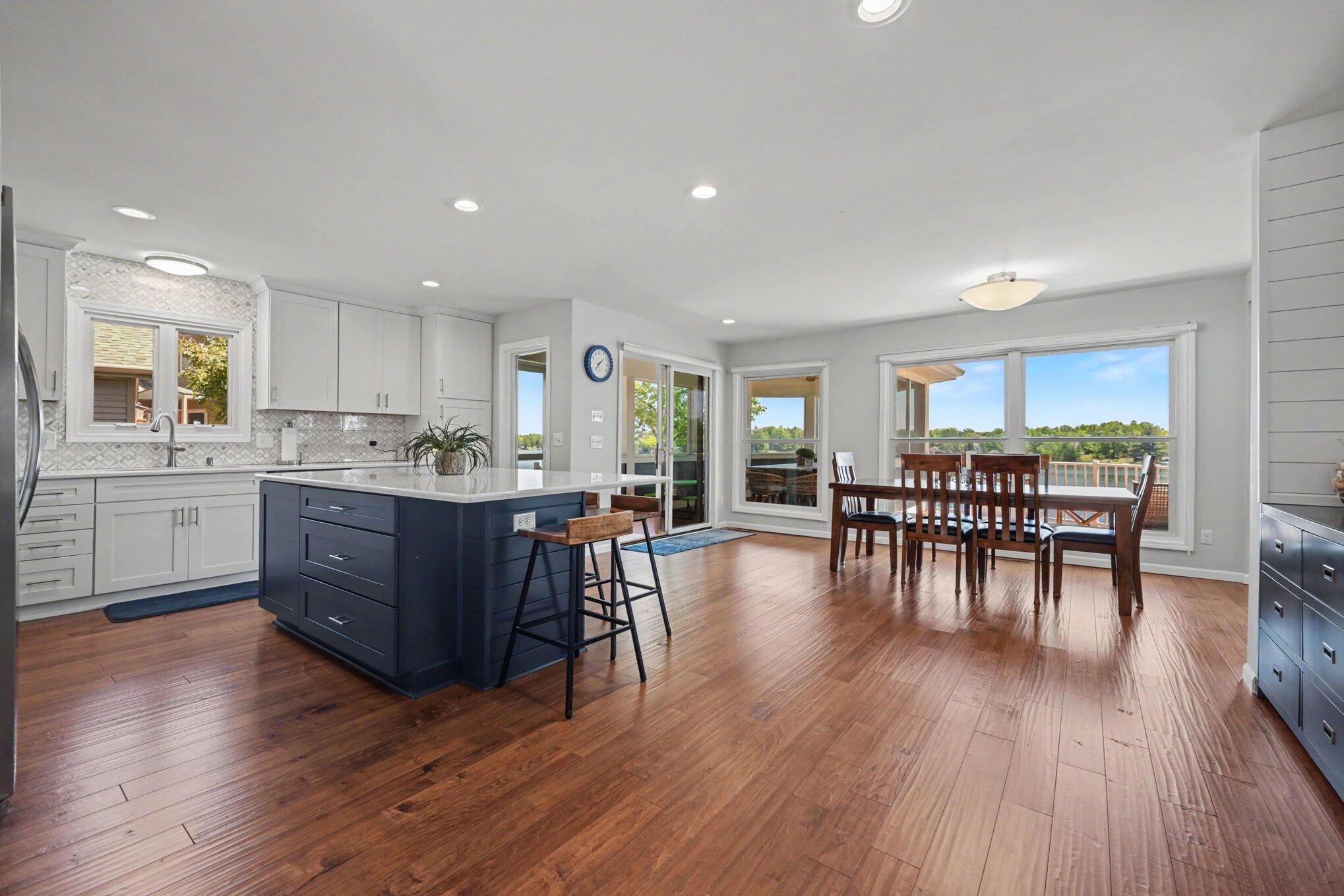 7970 Island Court