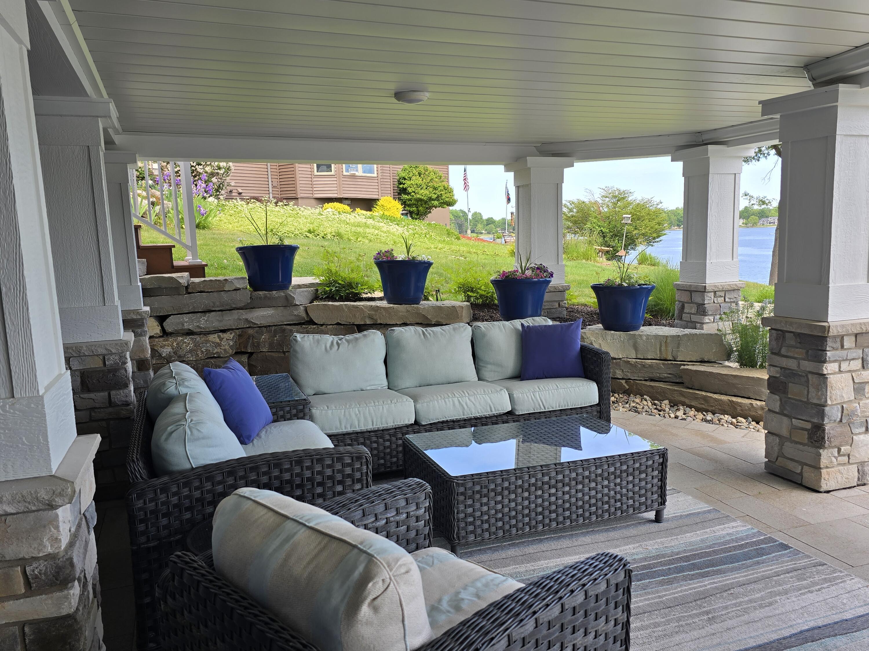7970 Island Court