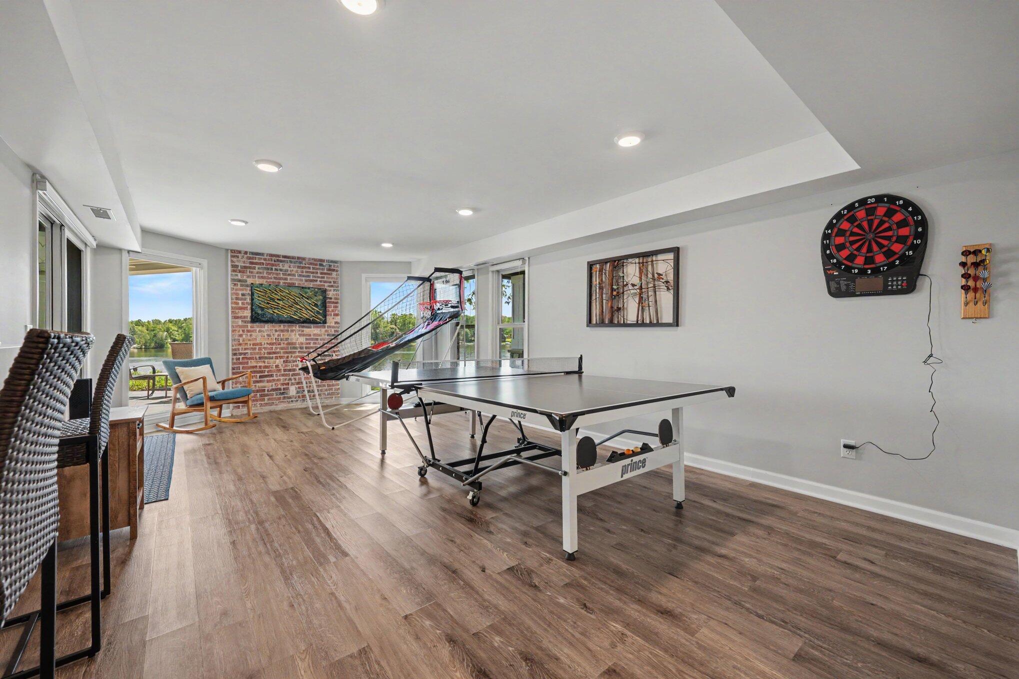7970 Island Court