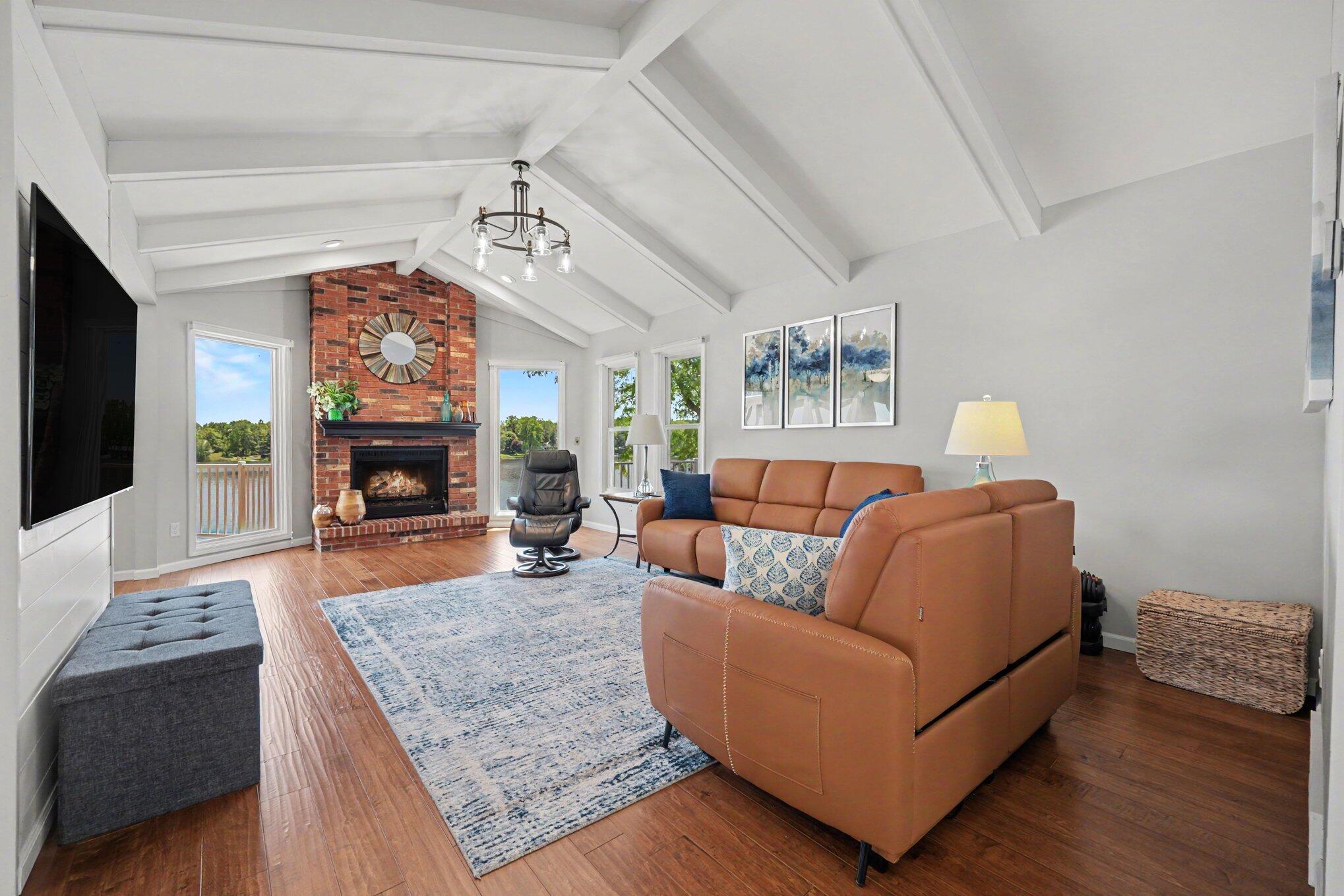 7970 Island Court