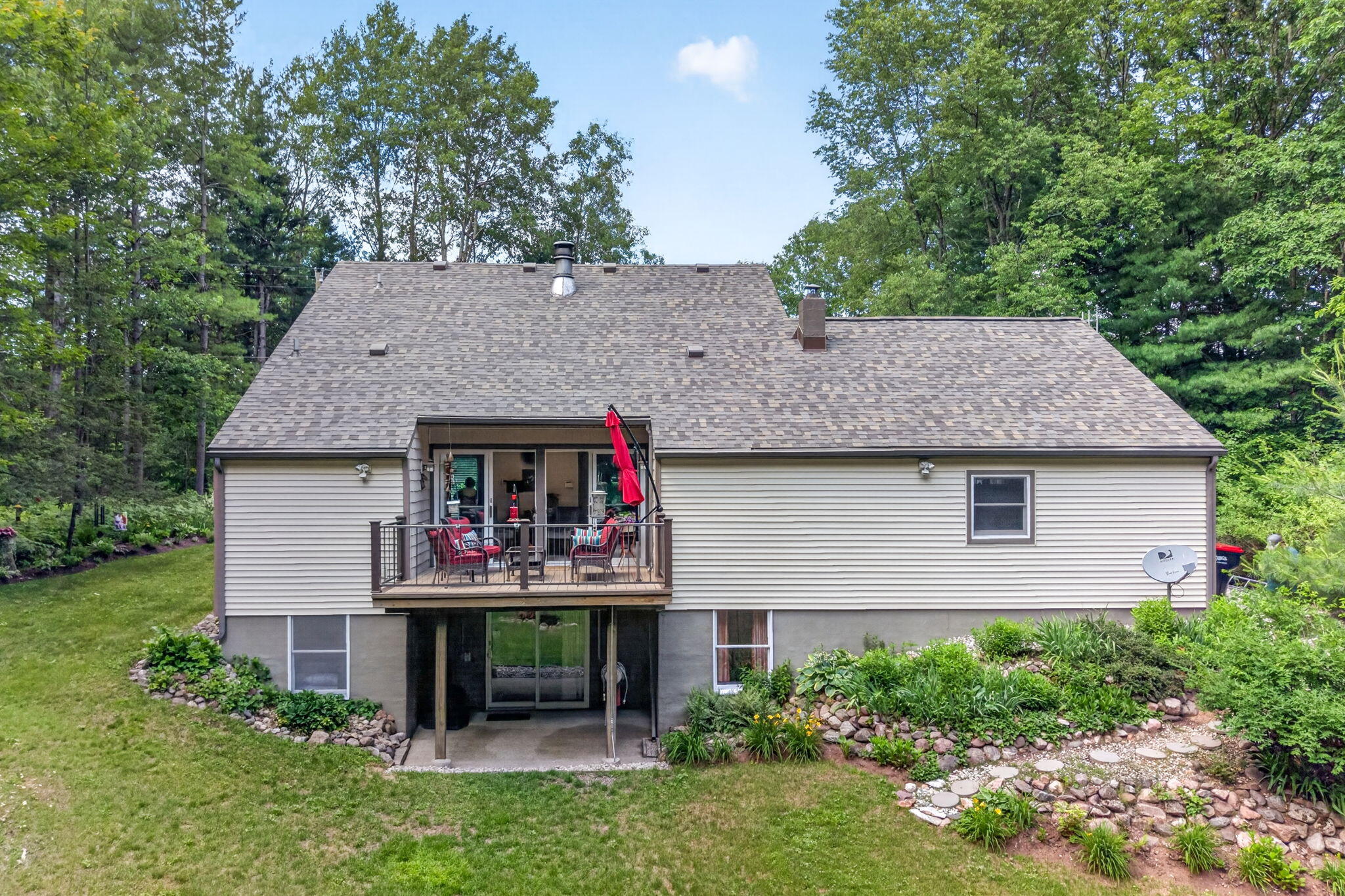 21643 11 Mile Road