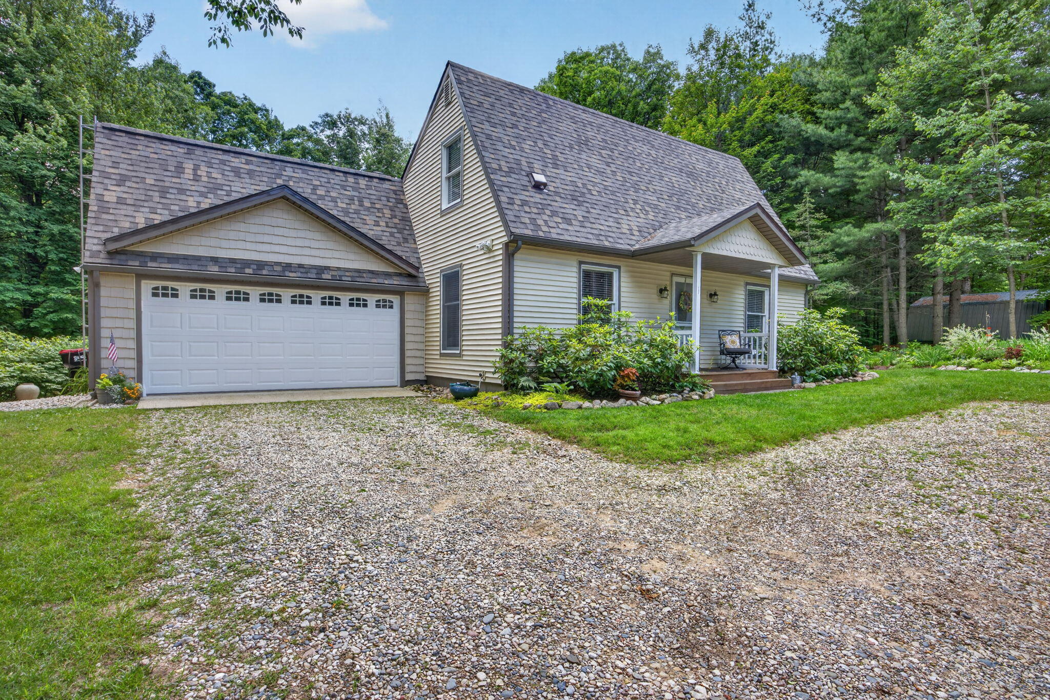 21643 11 Mile Road