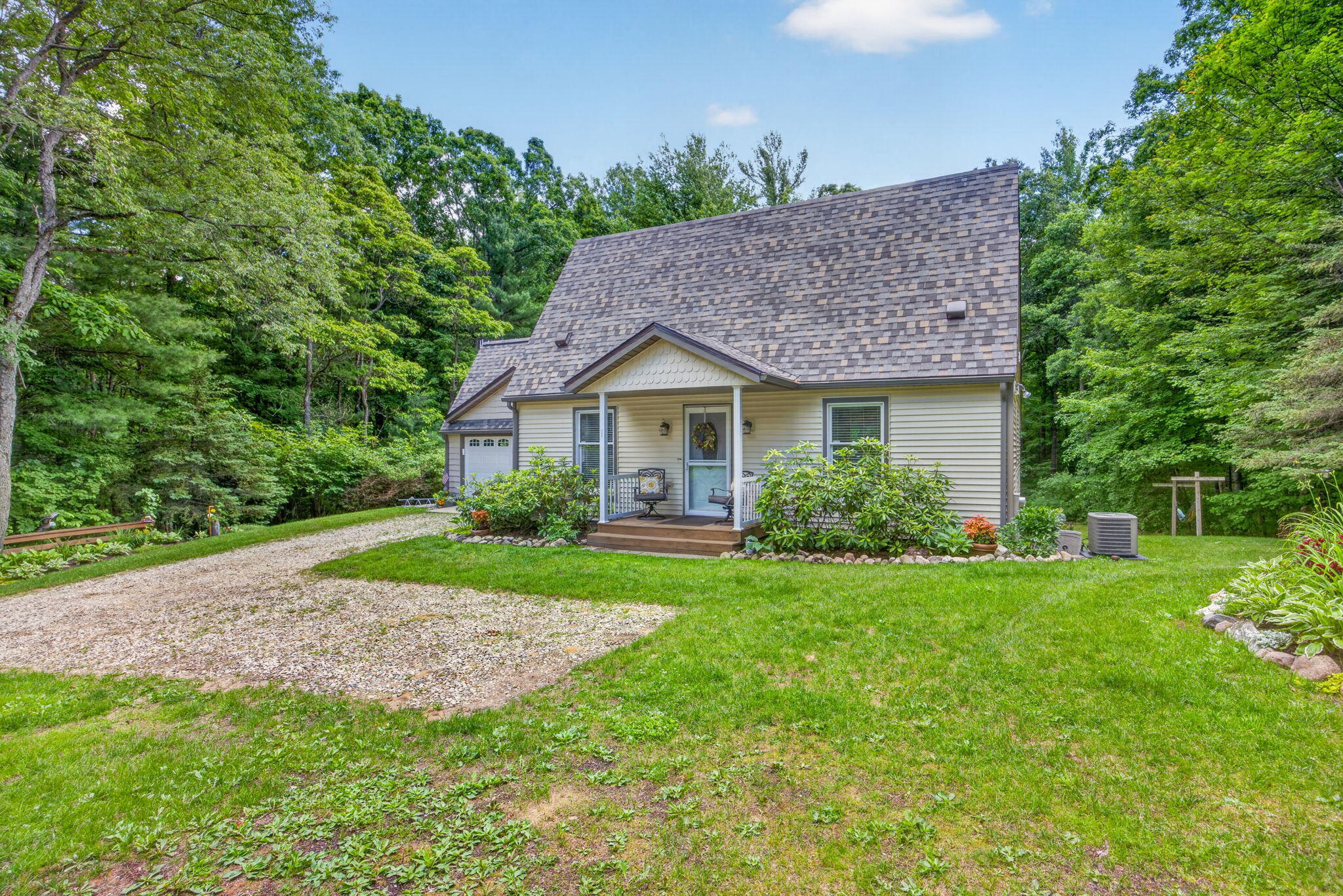 21643 11 Mile Road