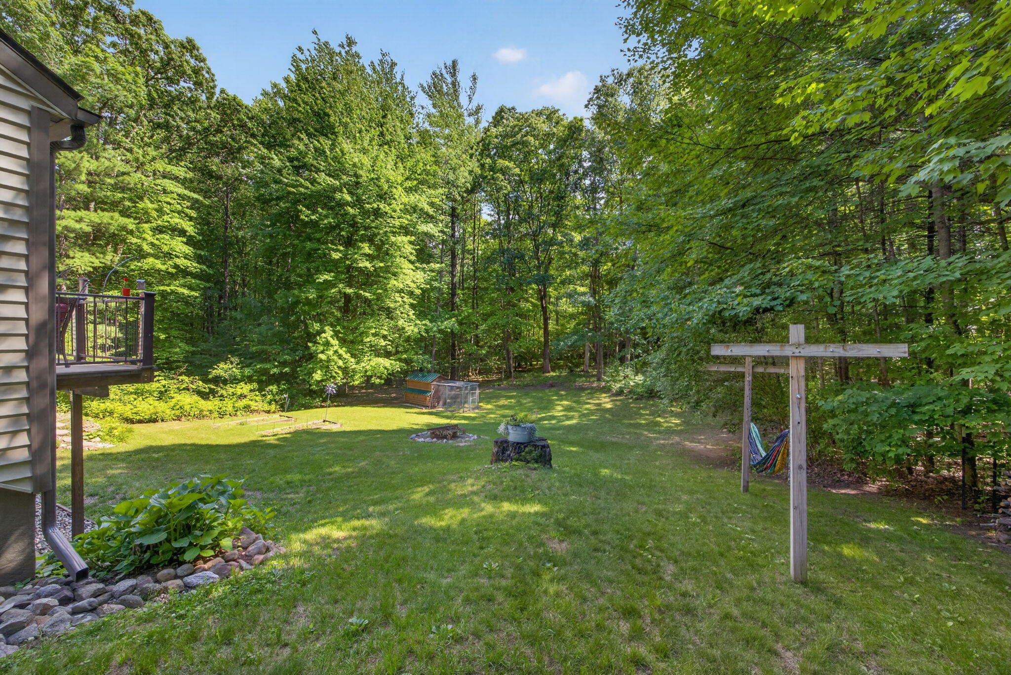 21643 11 Mile Road