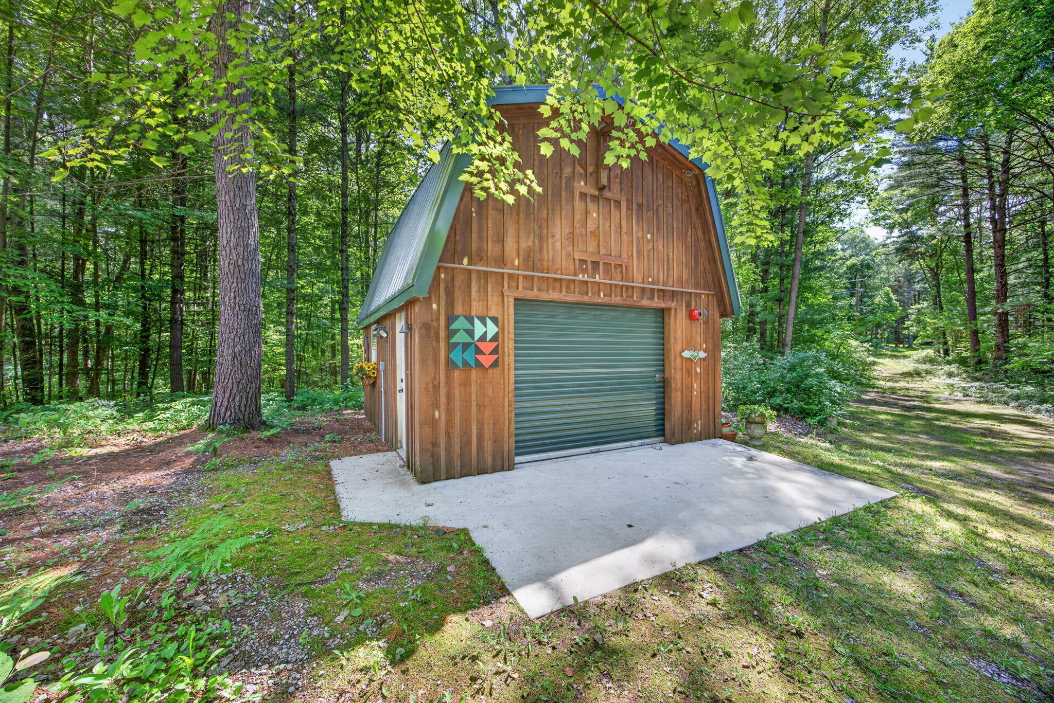 21643 11 Mile Road