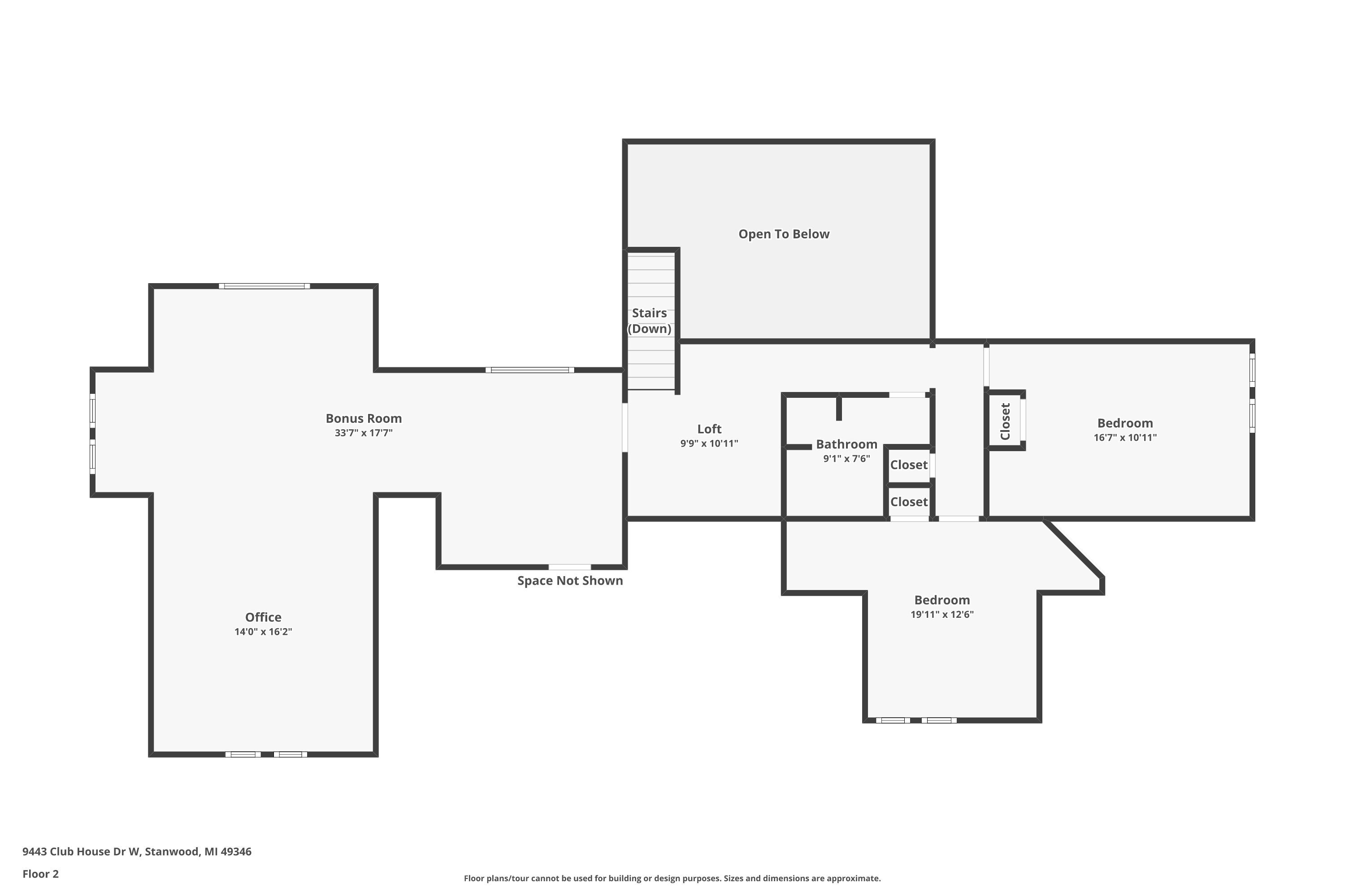 9443 Clubhouse Drive W