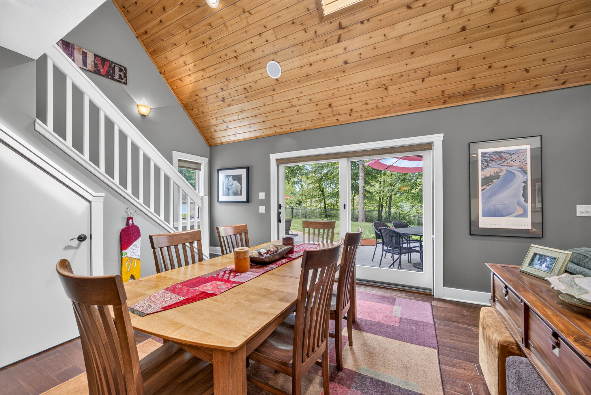 9443 Clubhouse Drive W