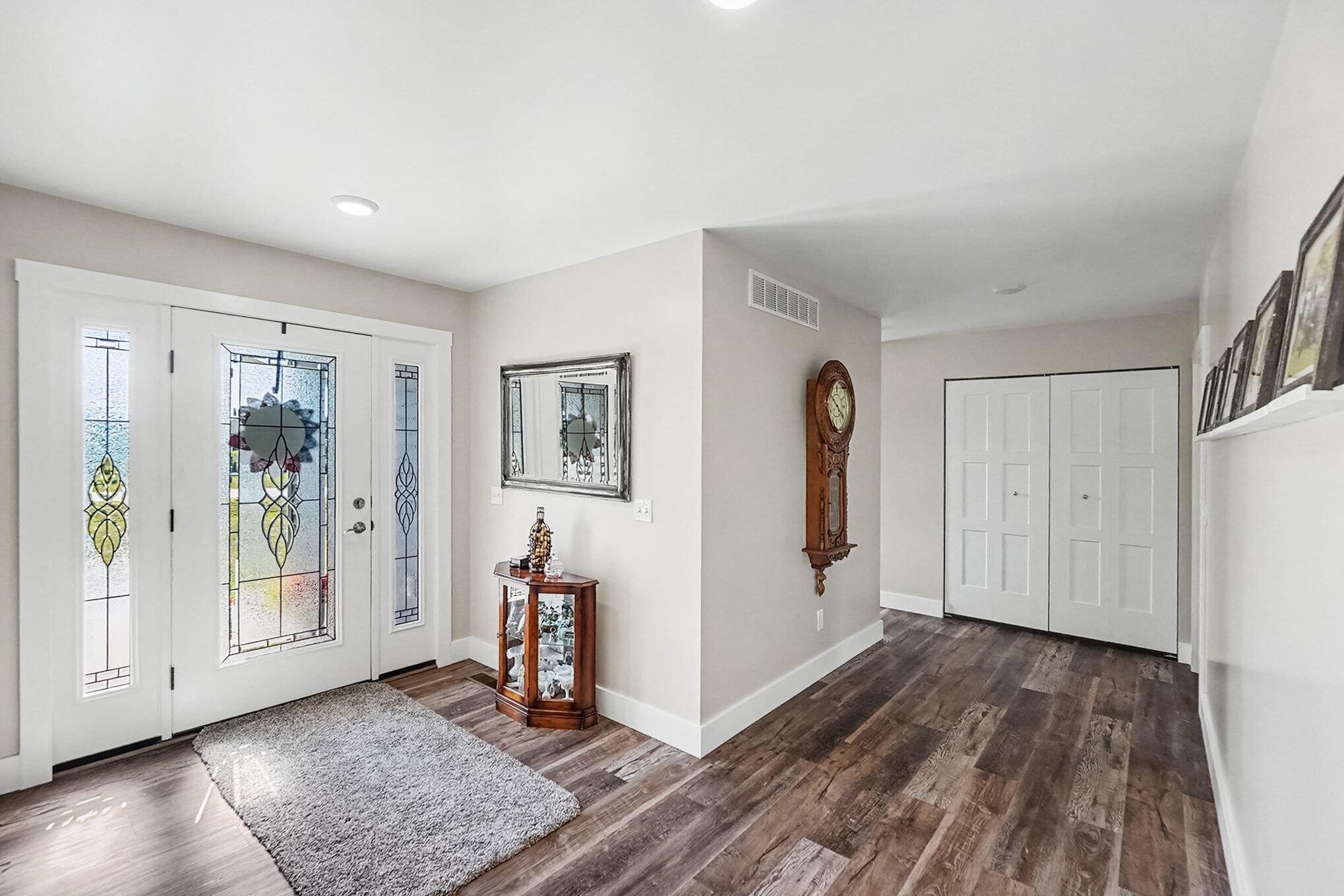 1501 Whitepine Court