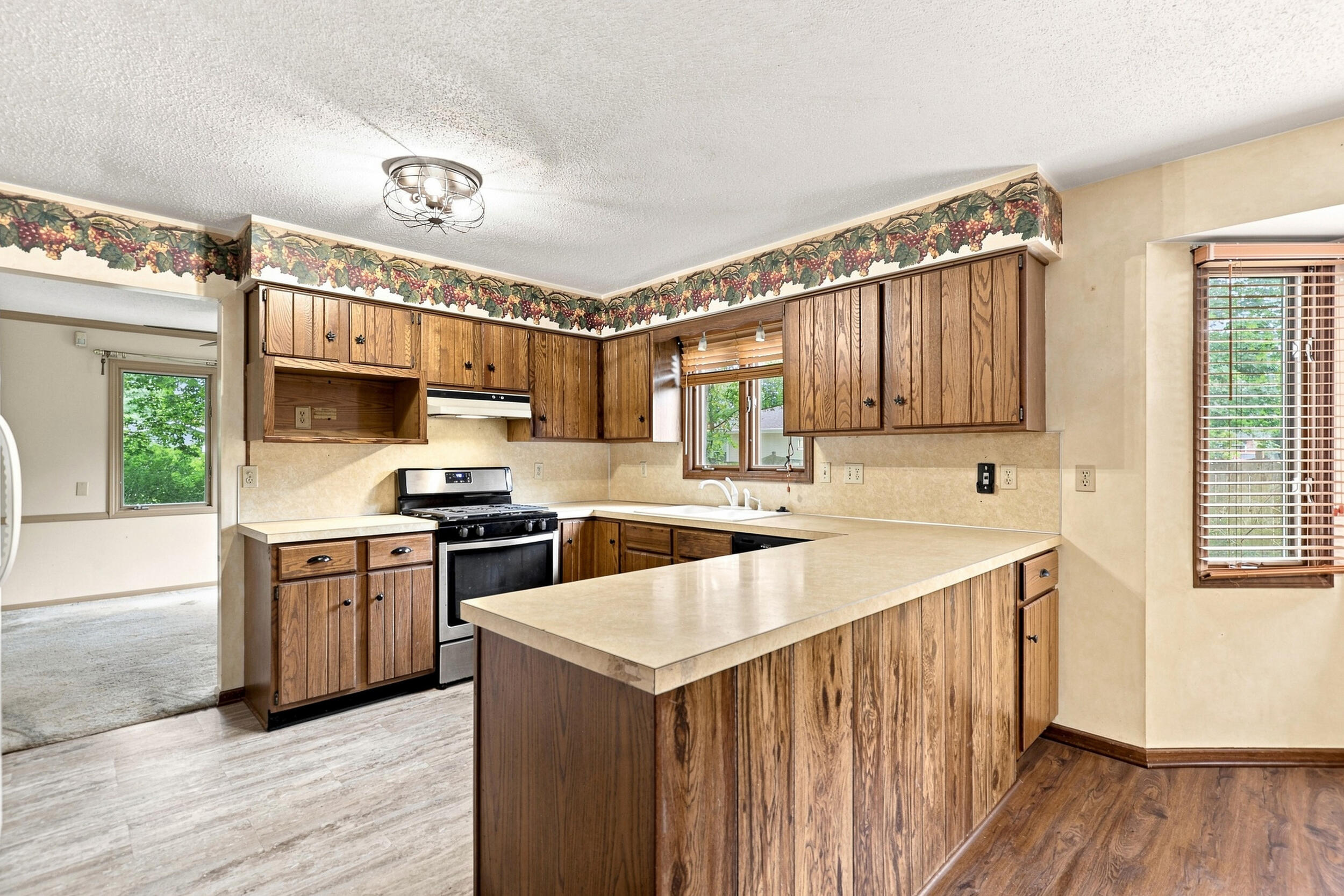 720 Novak Lane
