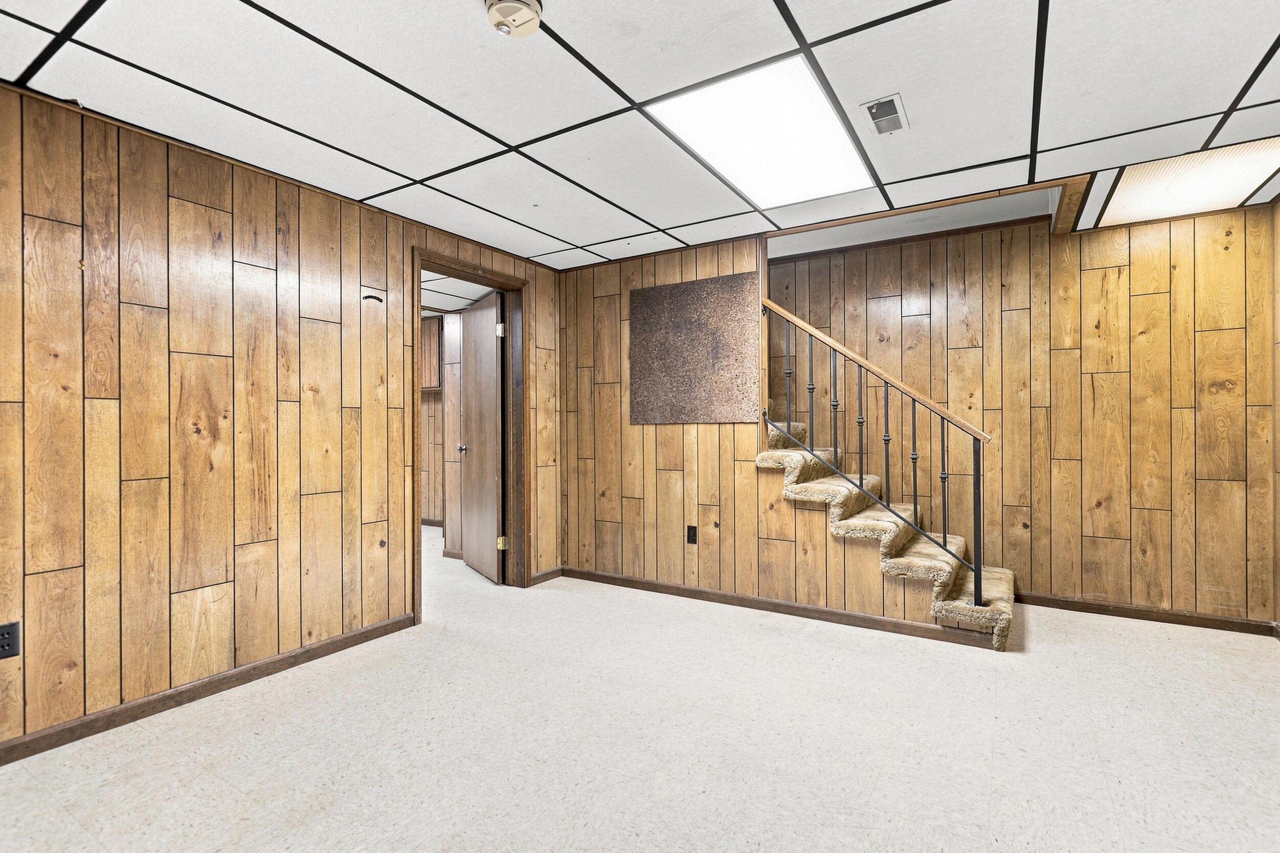 720 Novak Lane