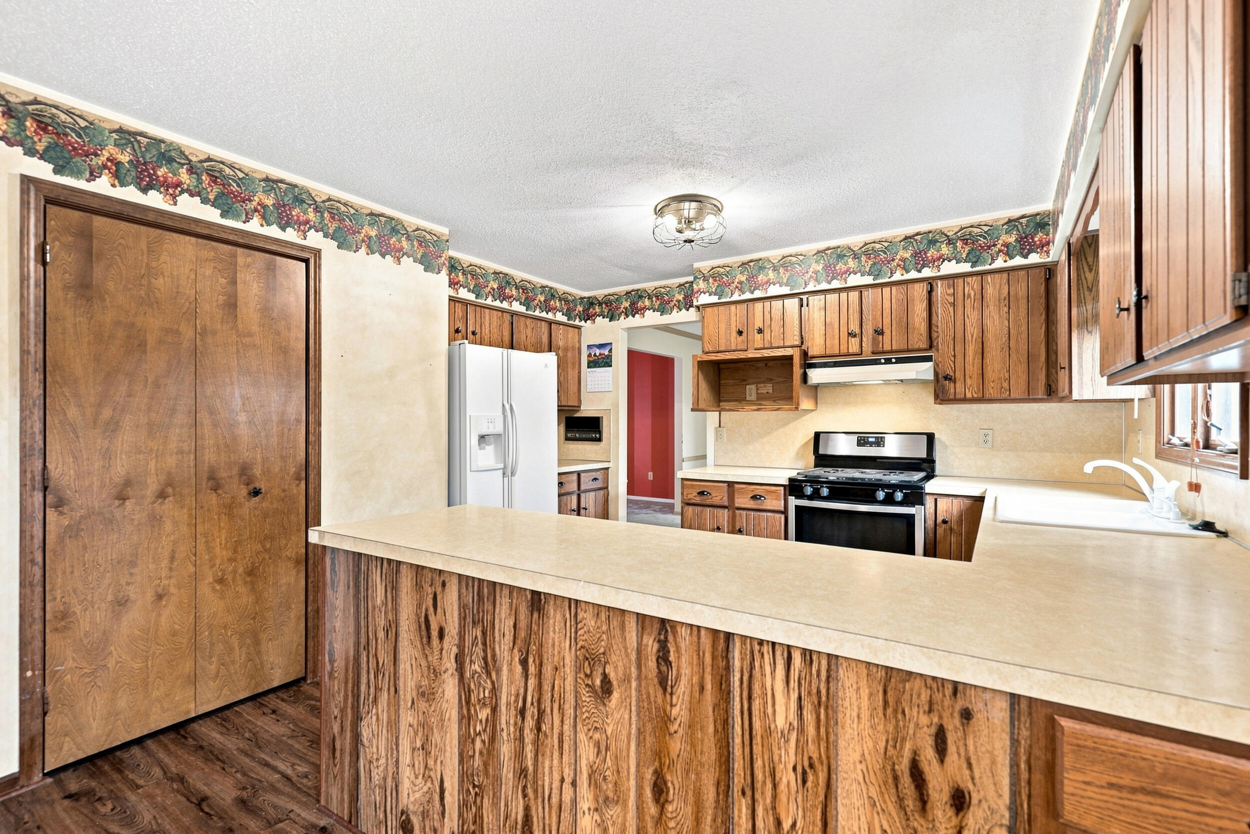 720 Novak Lane