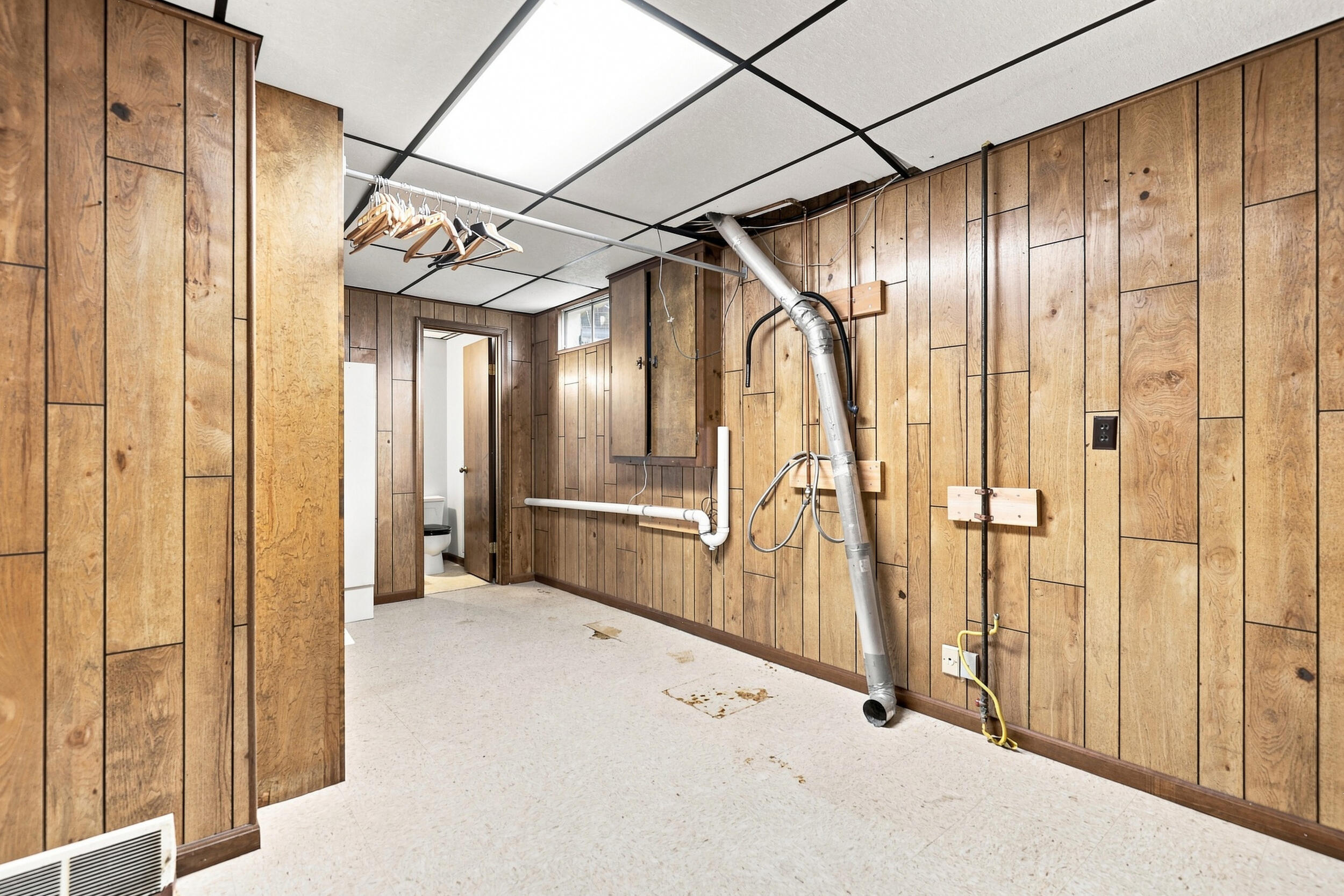 720 Novak Lane
