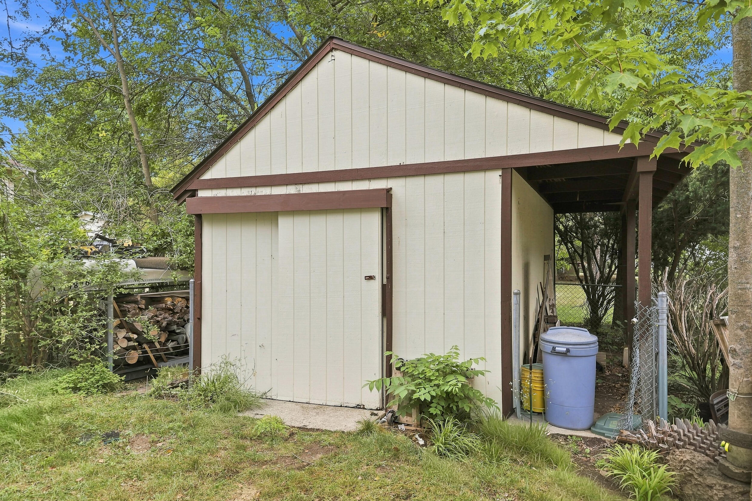 720 Novak Lane