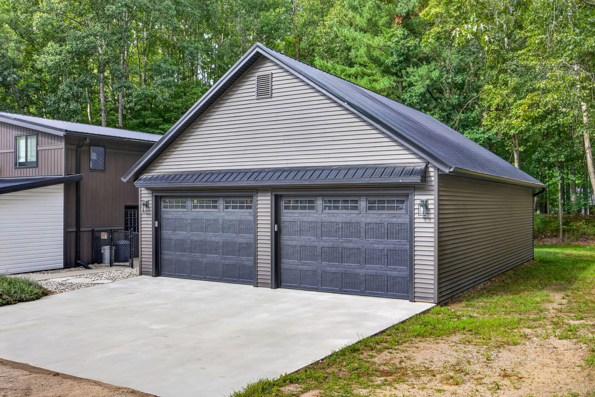 8433 Montreal Lane