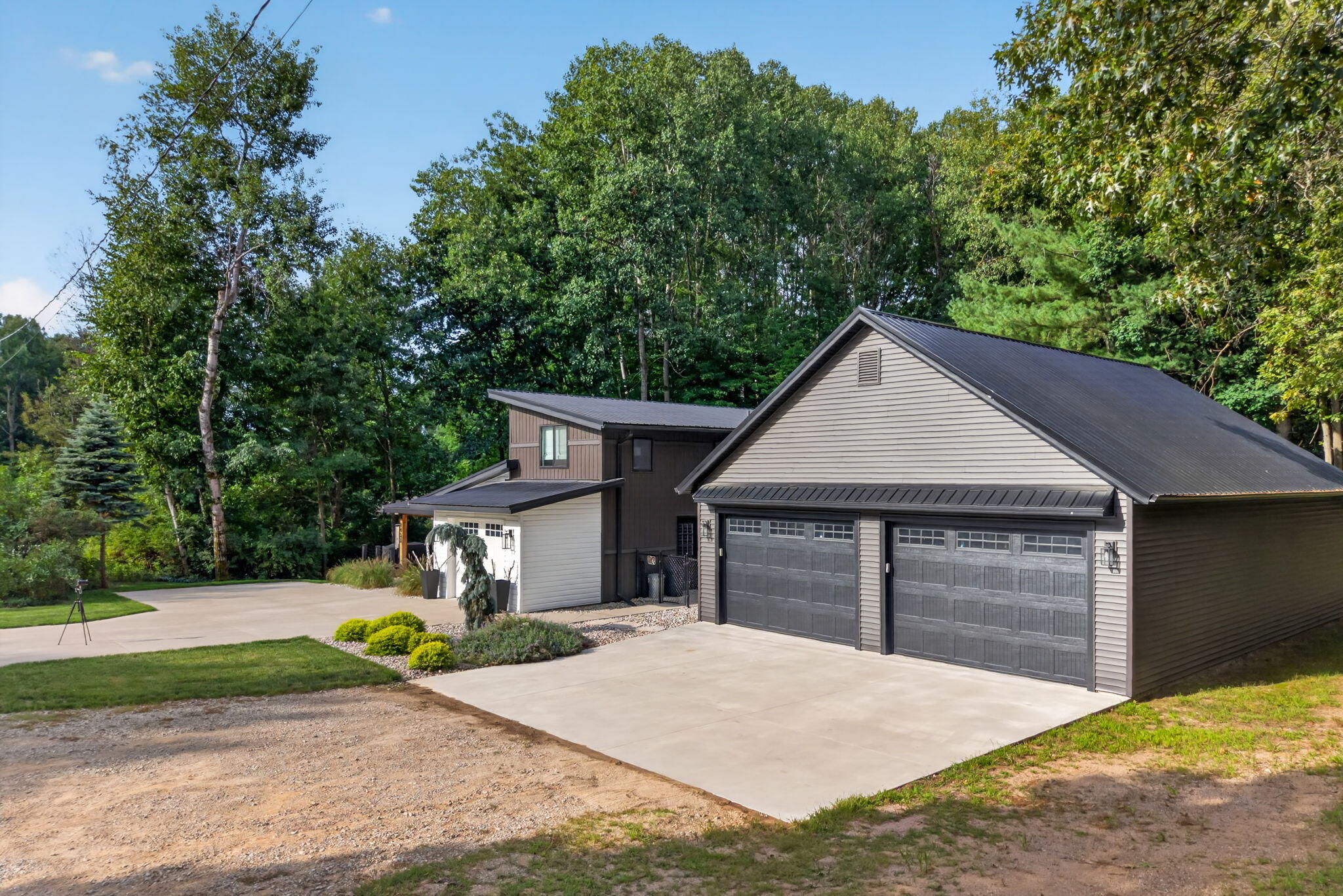 8433 Montreal Lane
