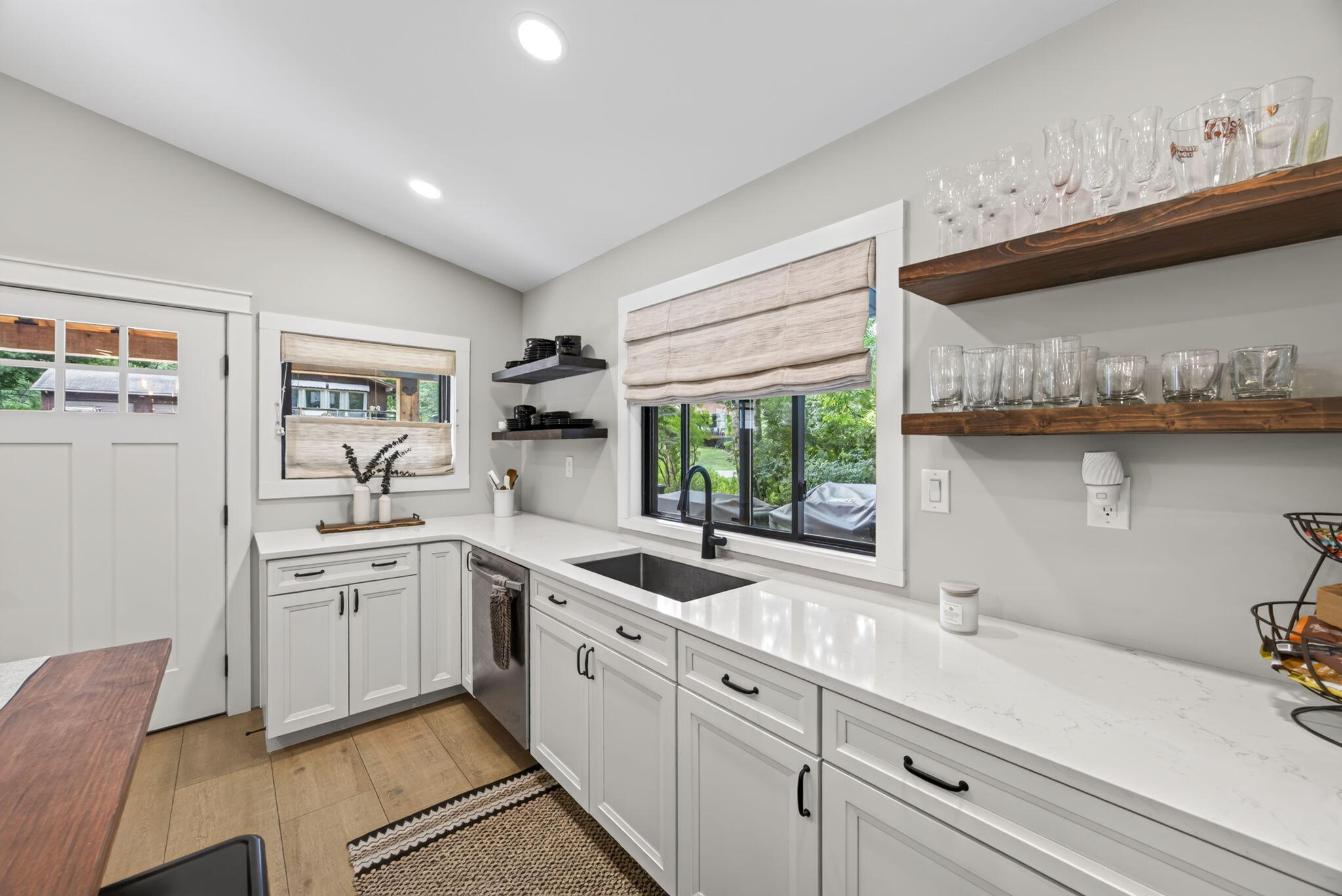 8433 Montreal Lane