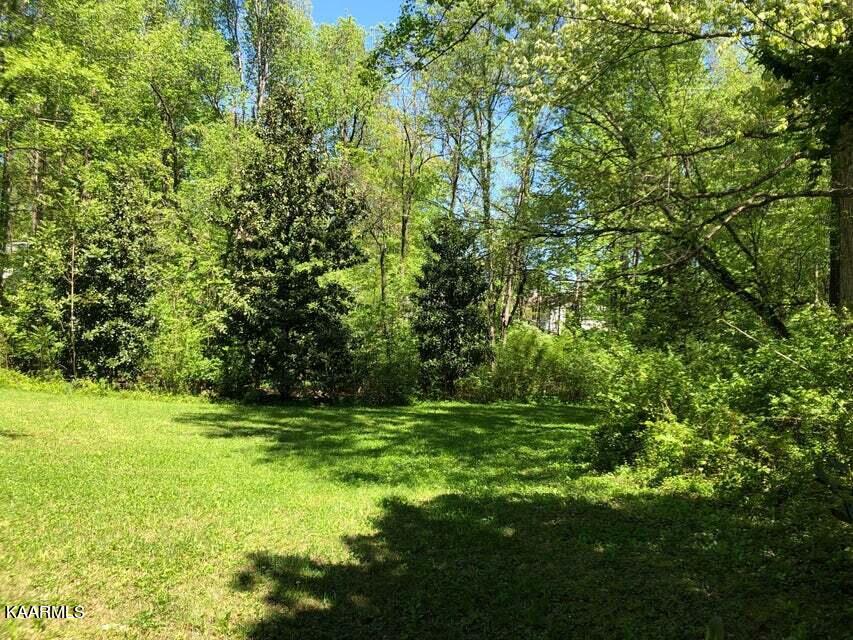 105 Greyson Woods Drive