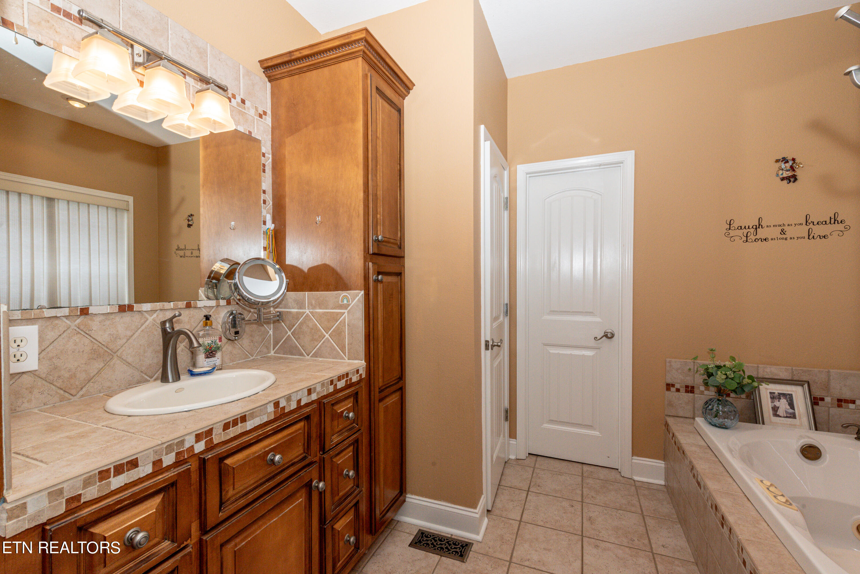 114 Hidden Springs Drive