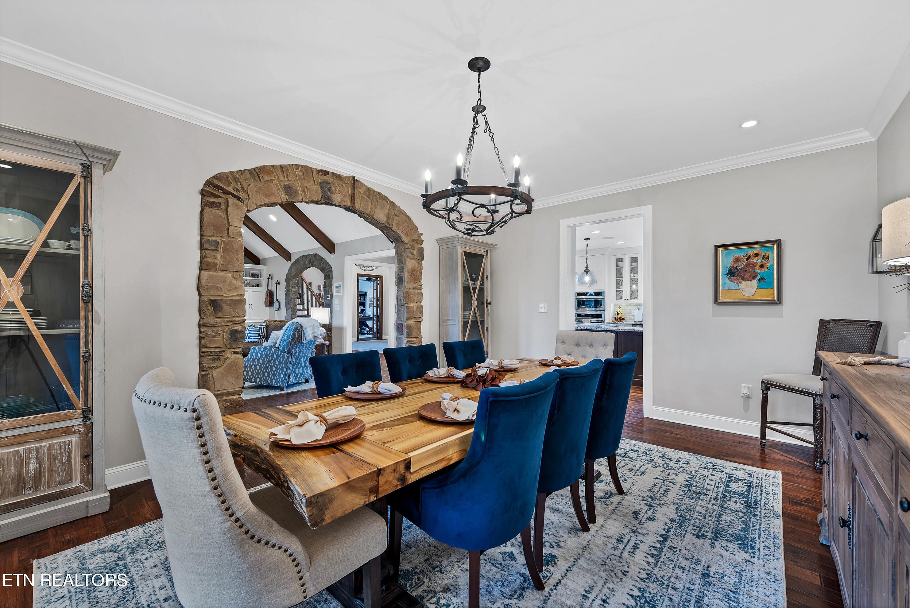 1127 N Heritage Drive