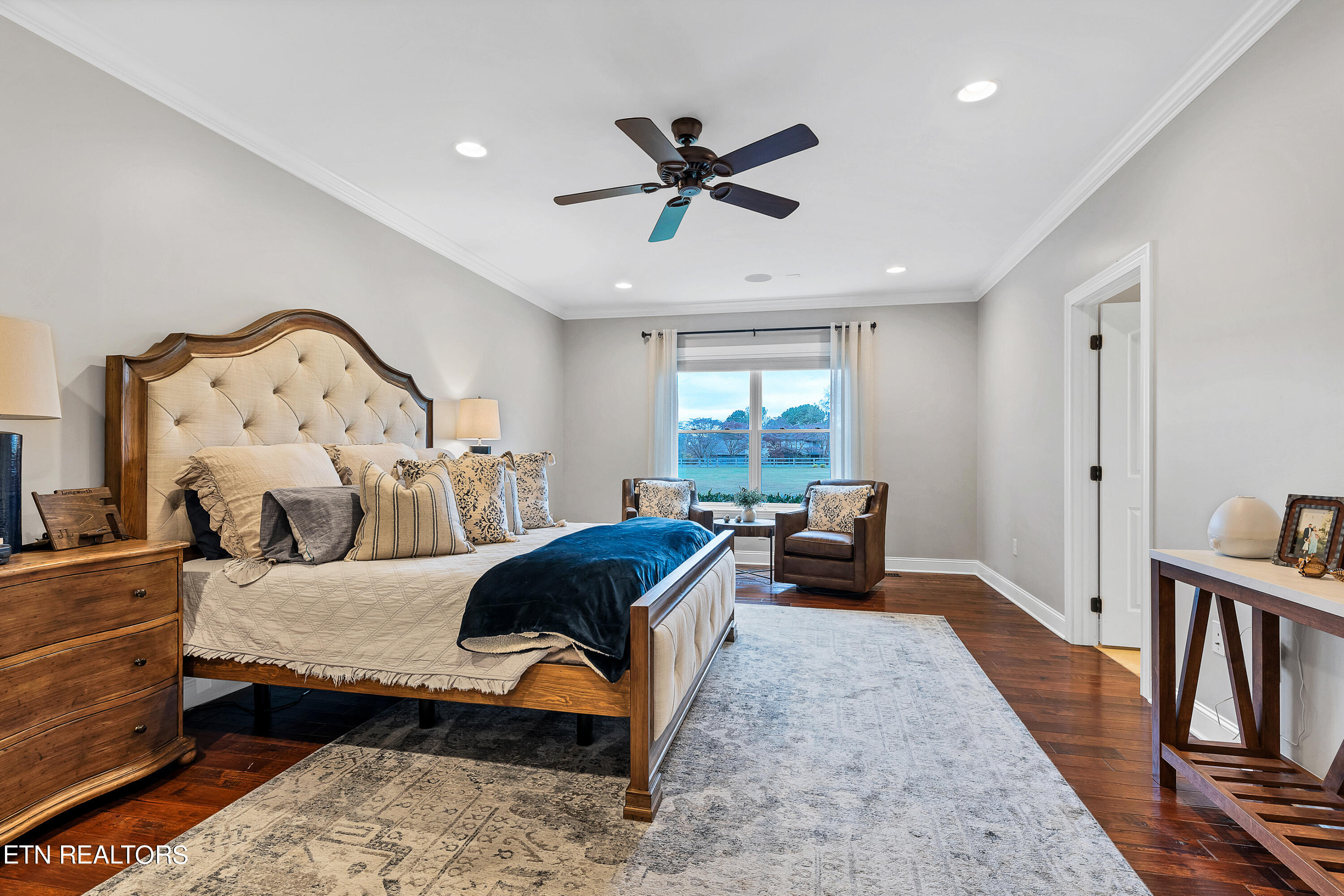 1127 N Heritage Drive