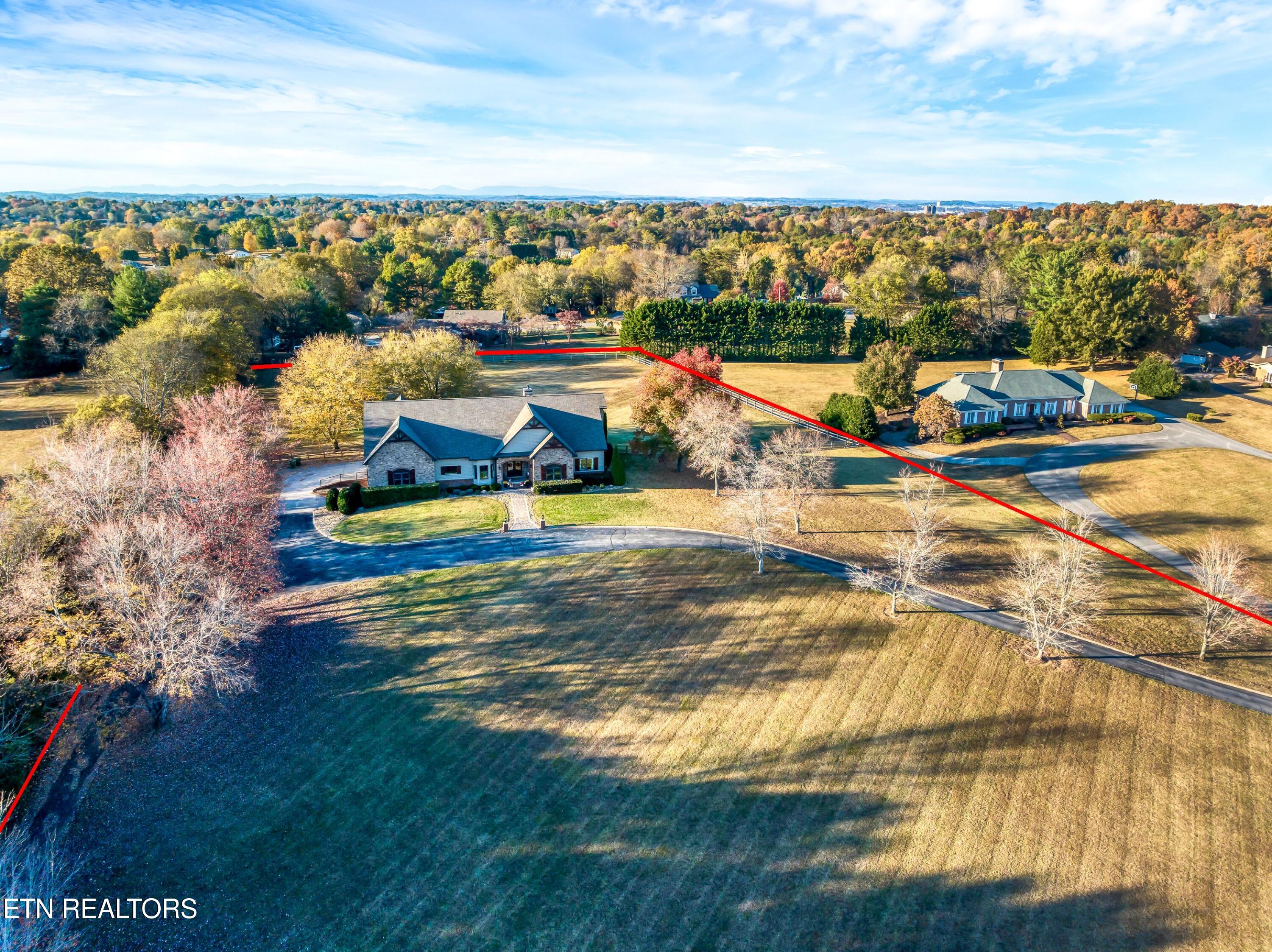 1127 N Heritage Drive