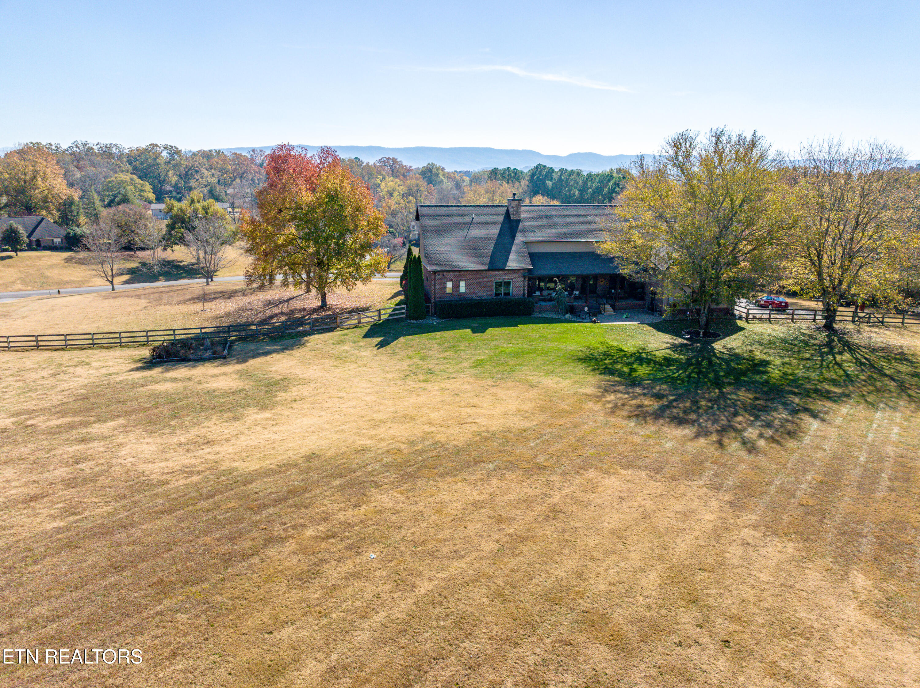 1127 N Heritage Drive