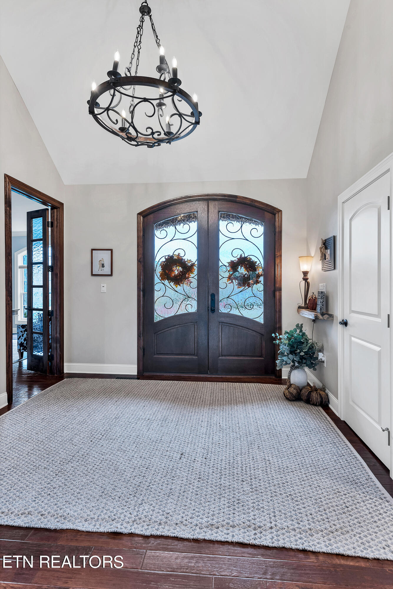 1127 N Heritage Drive