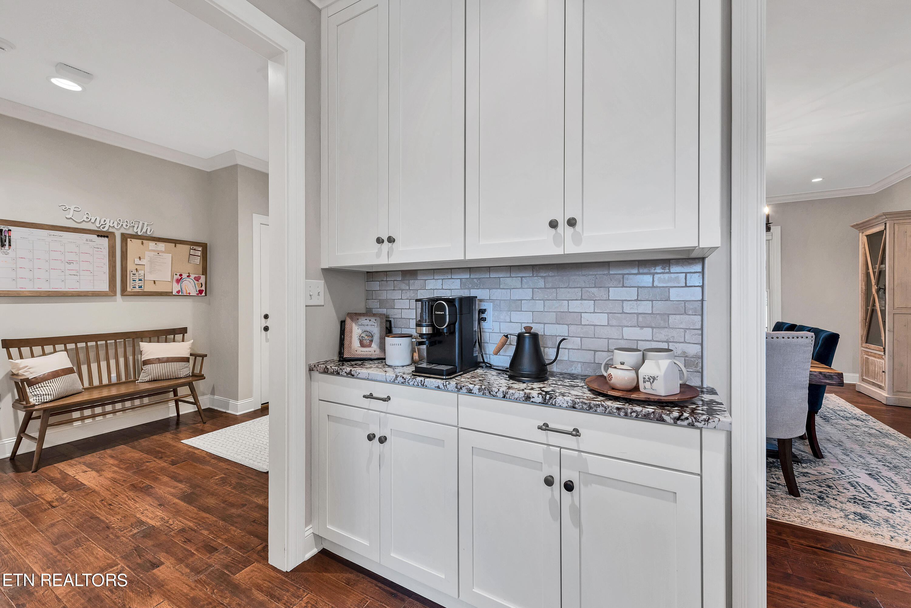 1127 N Heritage Drive