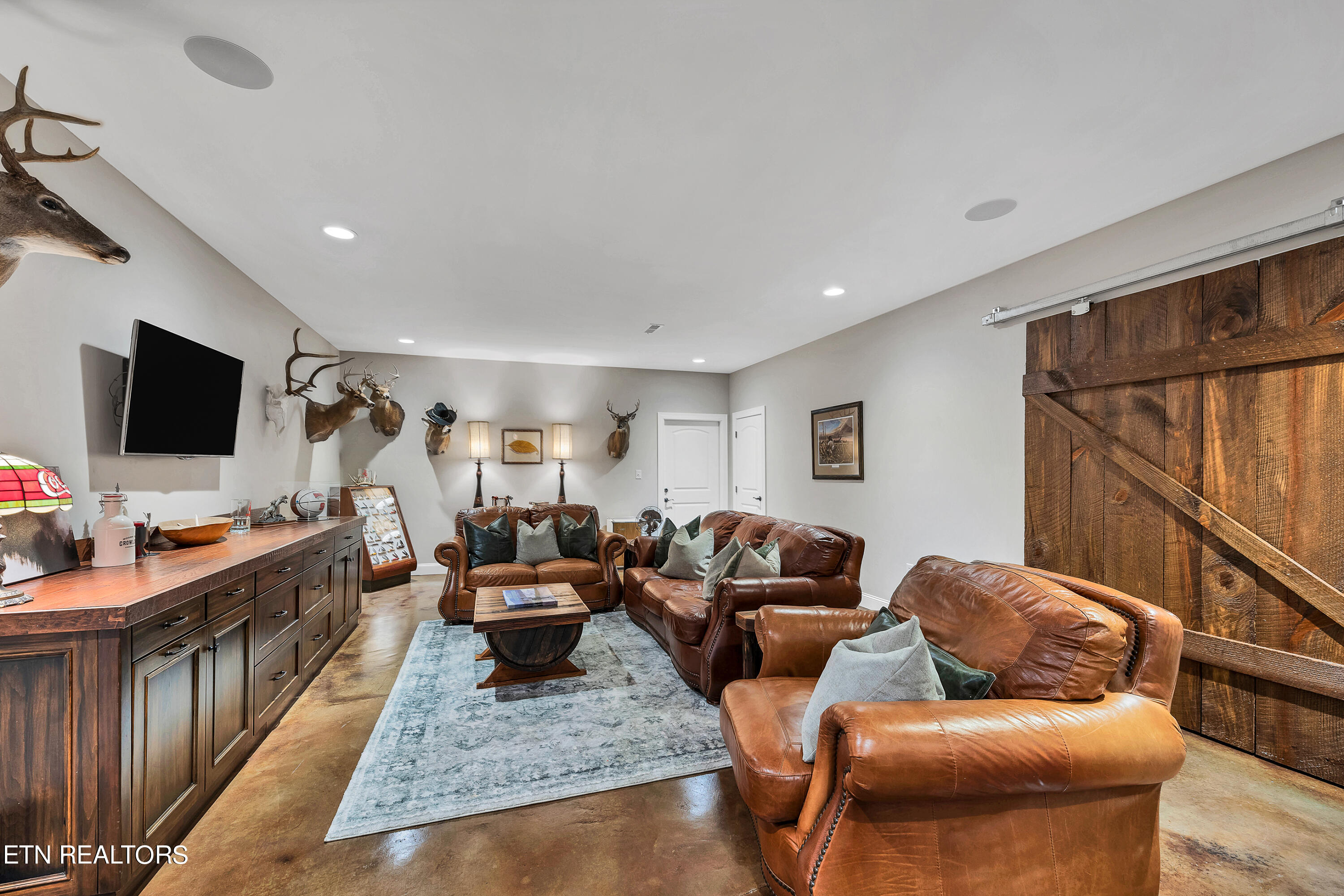 1127 N Heritage Drive