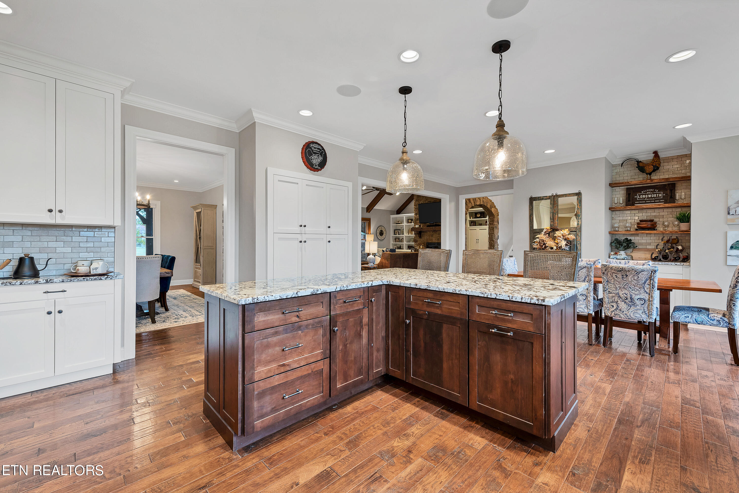 1127 N Heritage Drive