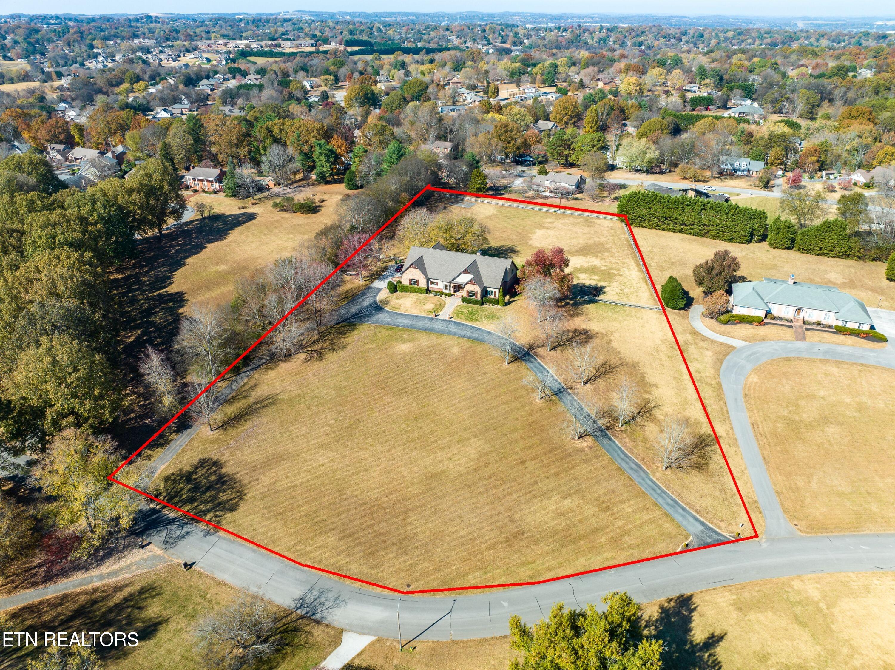 1127 N Heritage Drive