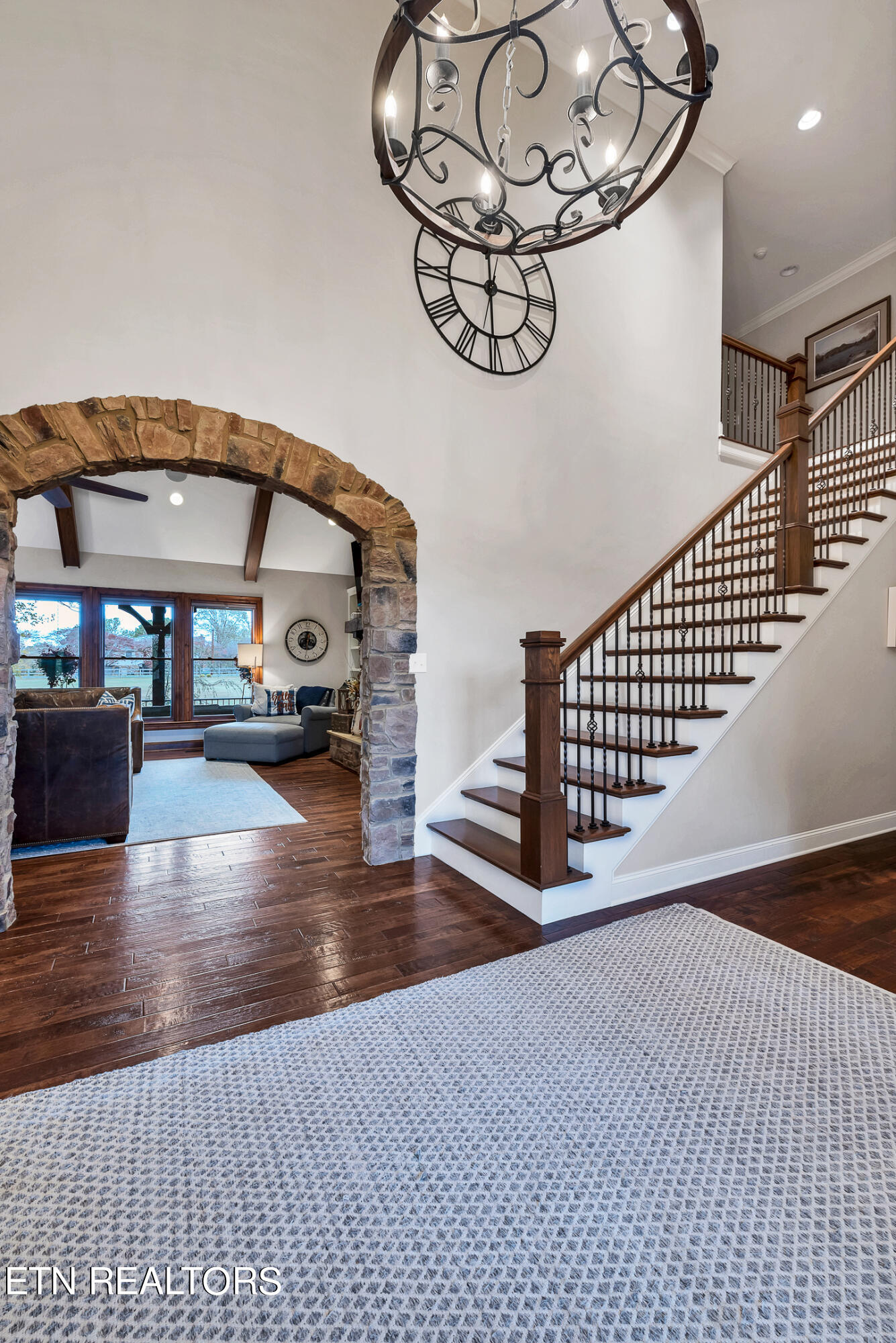 1127 N Heritage Drive