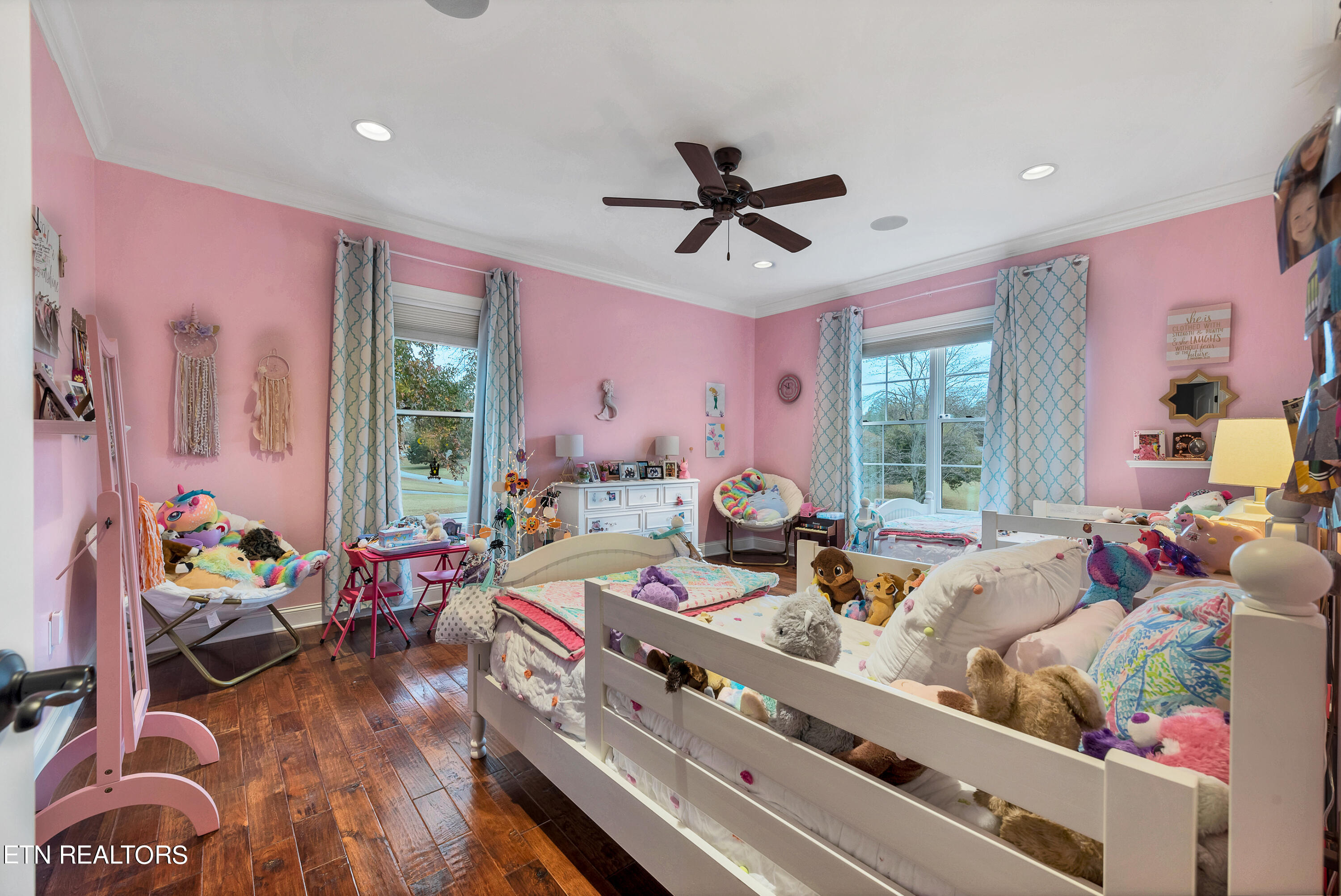 1127 N Heritage Drive