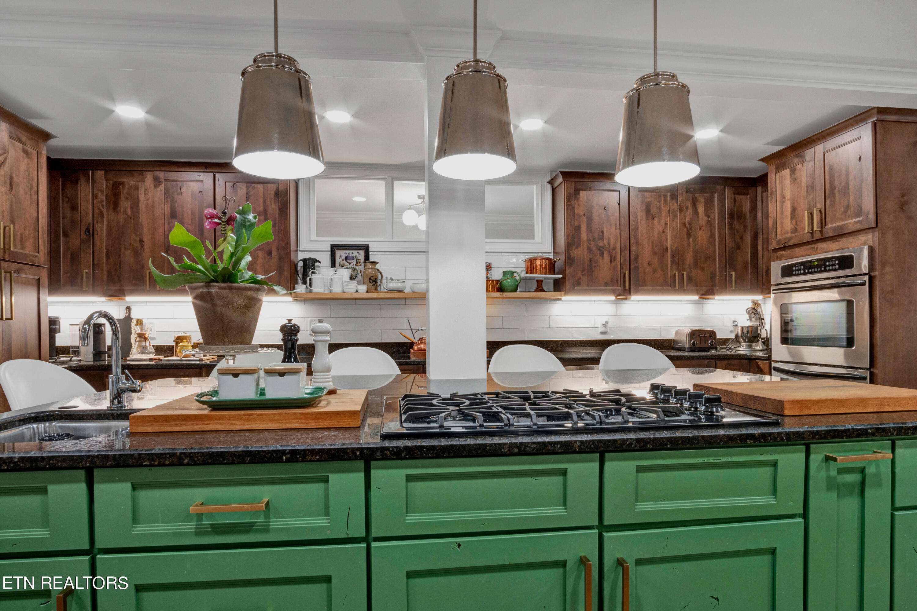 1108 Greenfield Drive