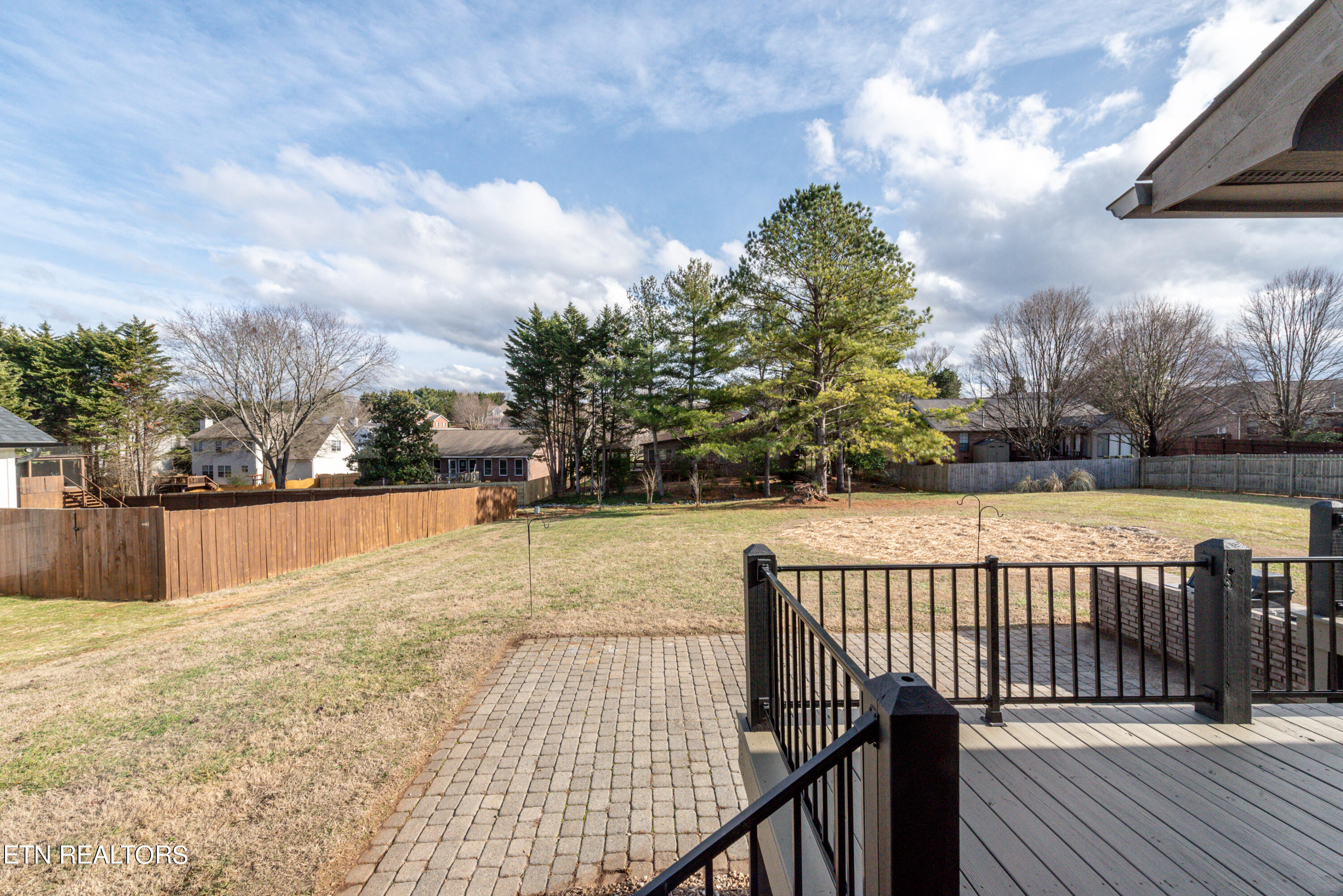 1828 Westcliff Drive