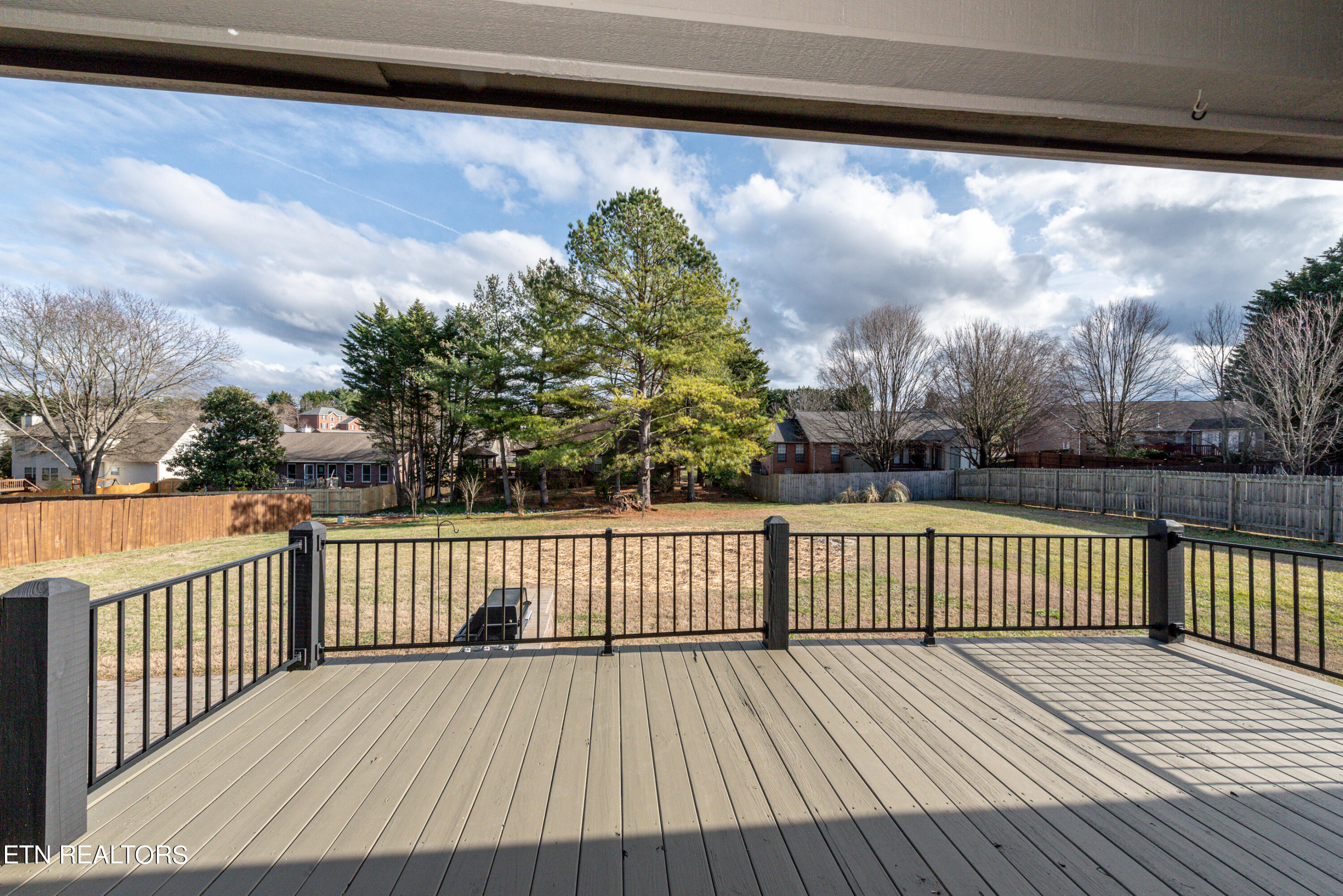 1828 Westcliff Drive