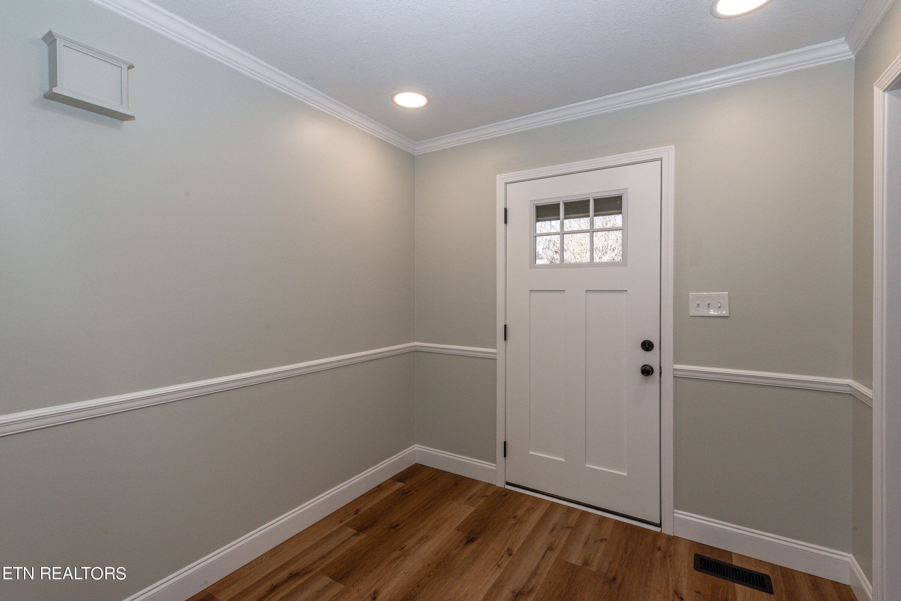 1828 Westcliff Drive