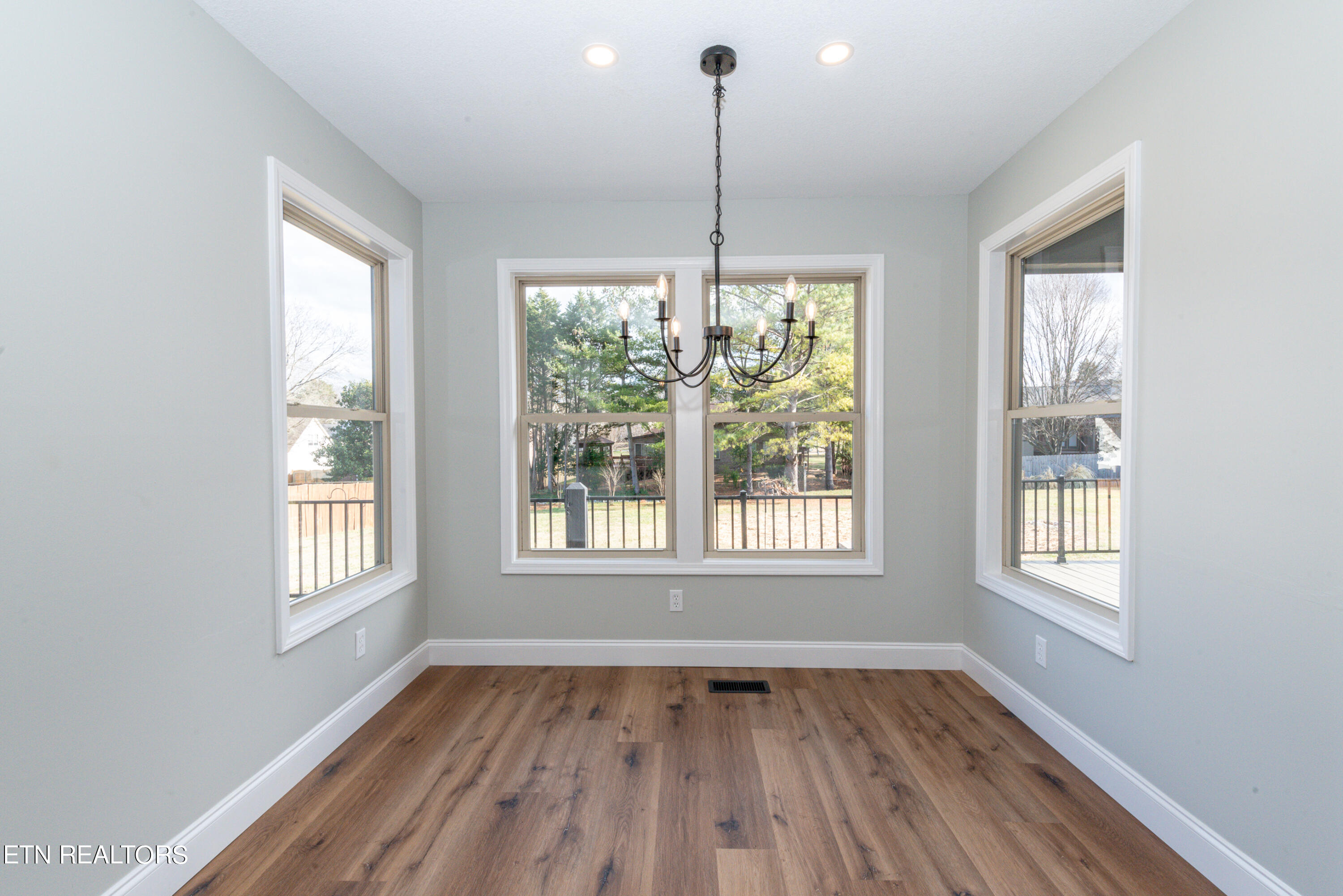 1828 Westcliff Drive